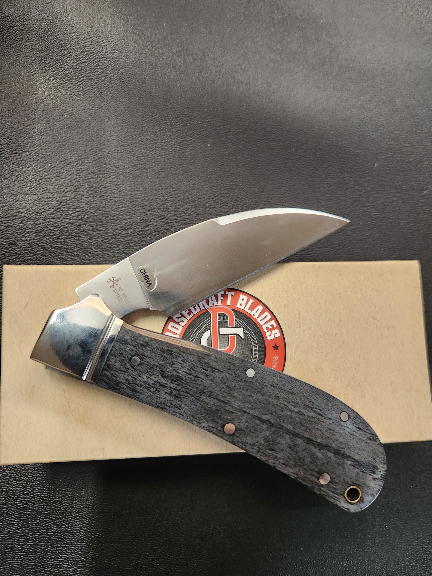 RoseCraft Blades Clinch River Swayback Smoky Gray Bone RCT005-GY