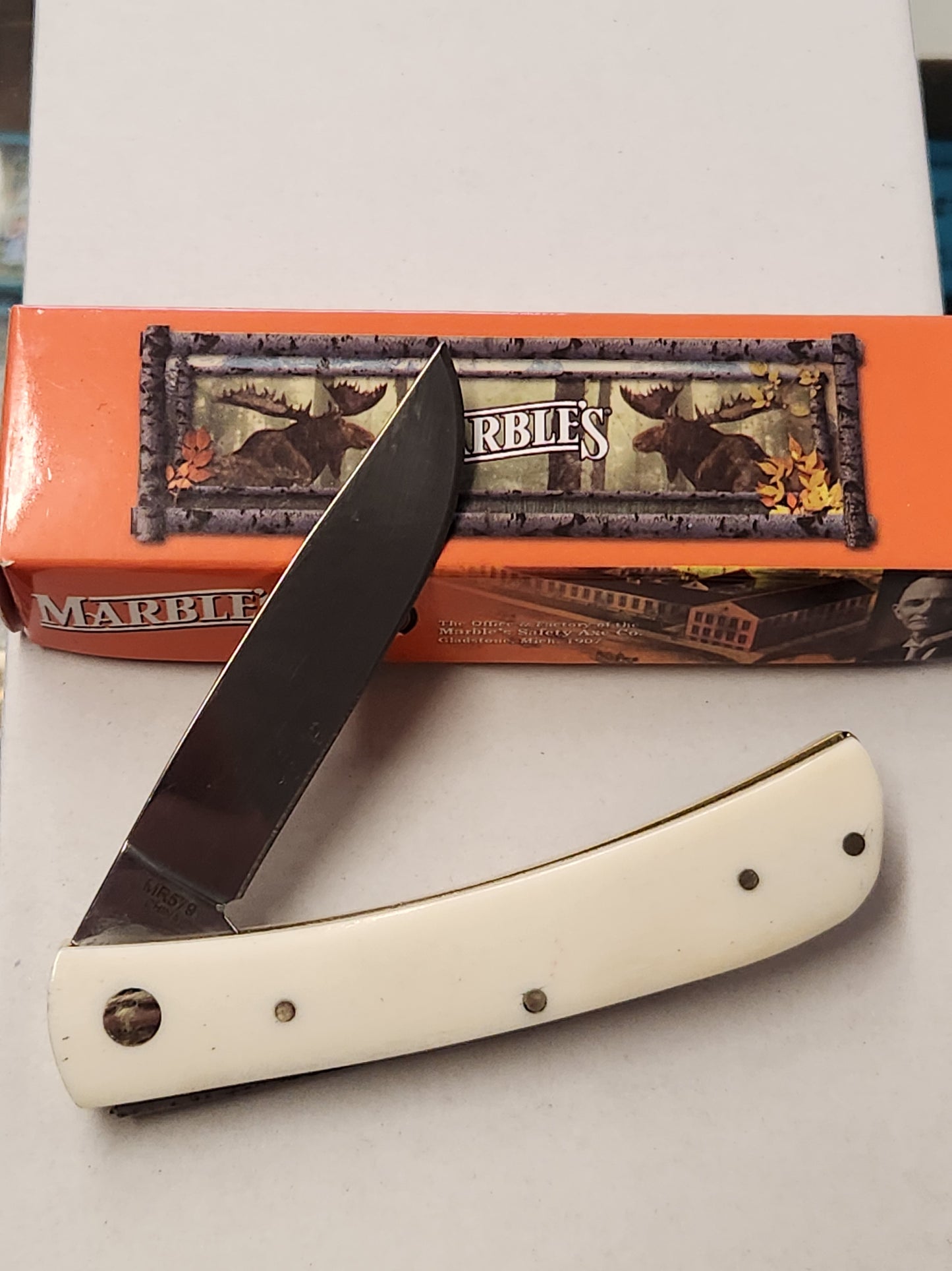 Marbles Sod Buster Jr. MR579 Smooth White Bone Veteran Knife Thank you for your service