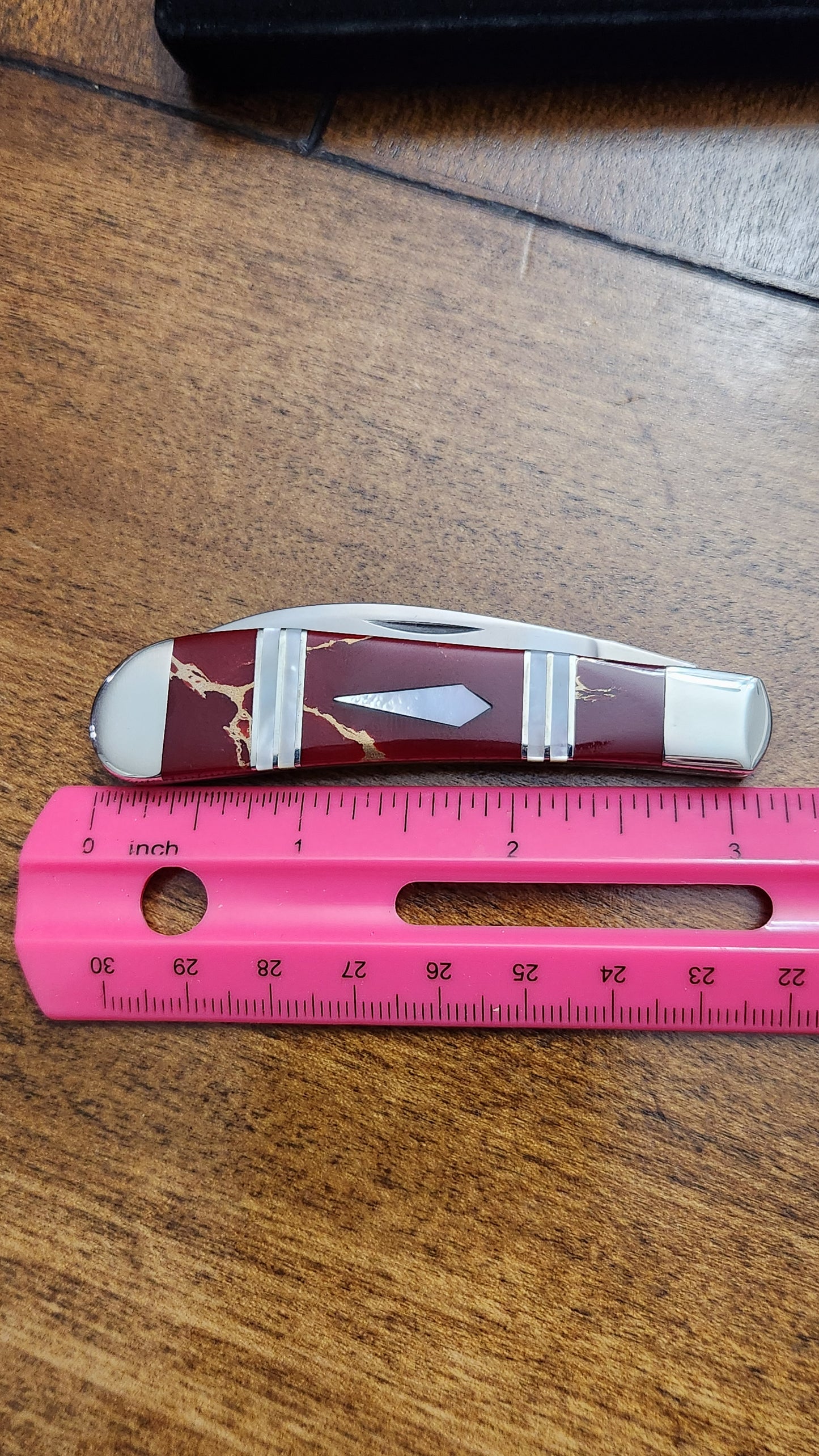 2013 Case XX Red Gold Jasper Exotic Swayback Pocket Knife with Felt Box