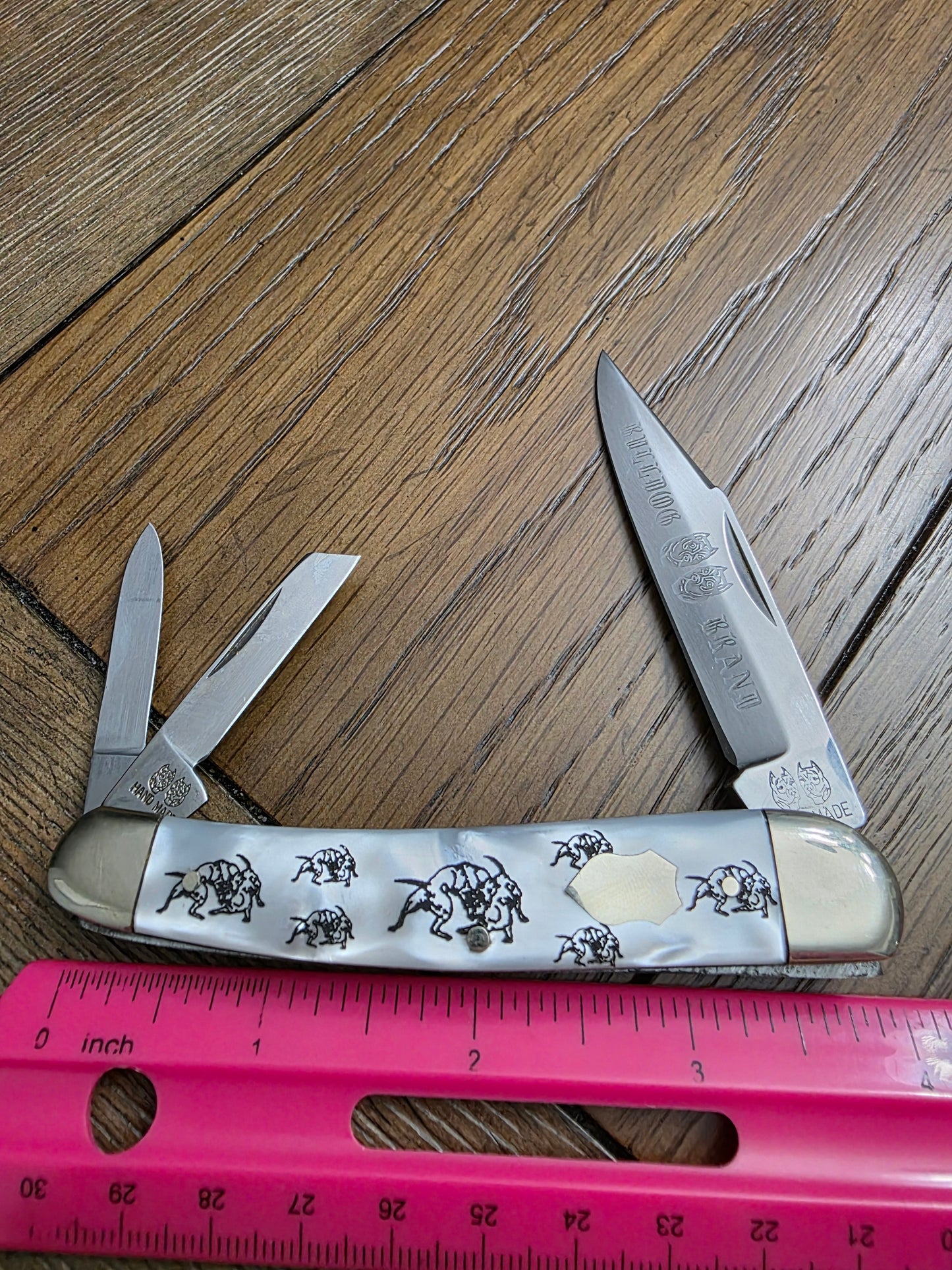 Bulldog Brand Faux Pearl Big Whittler Solingen Made