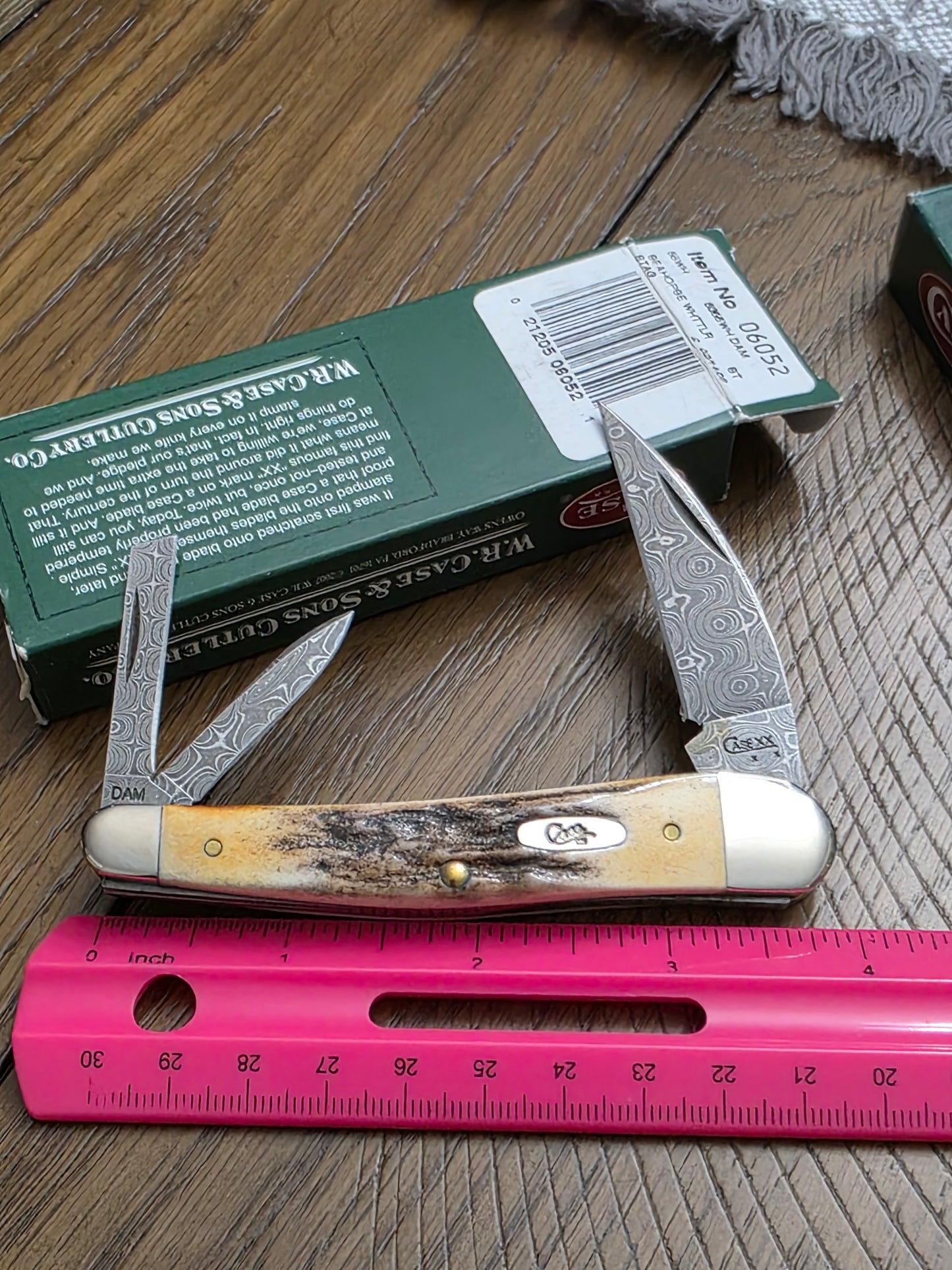 2008 Case XX 5355WH Burnt Stag Damascus Seahorse Whittler 06052