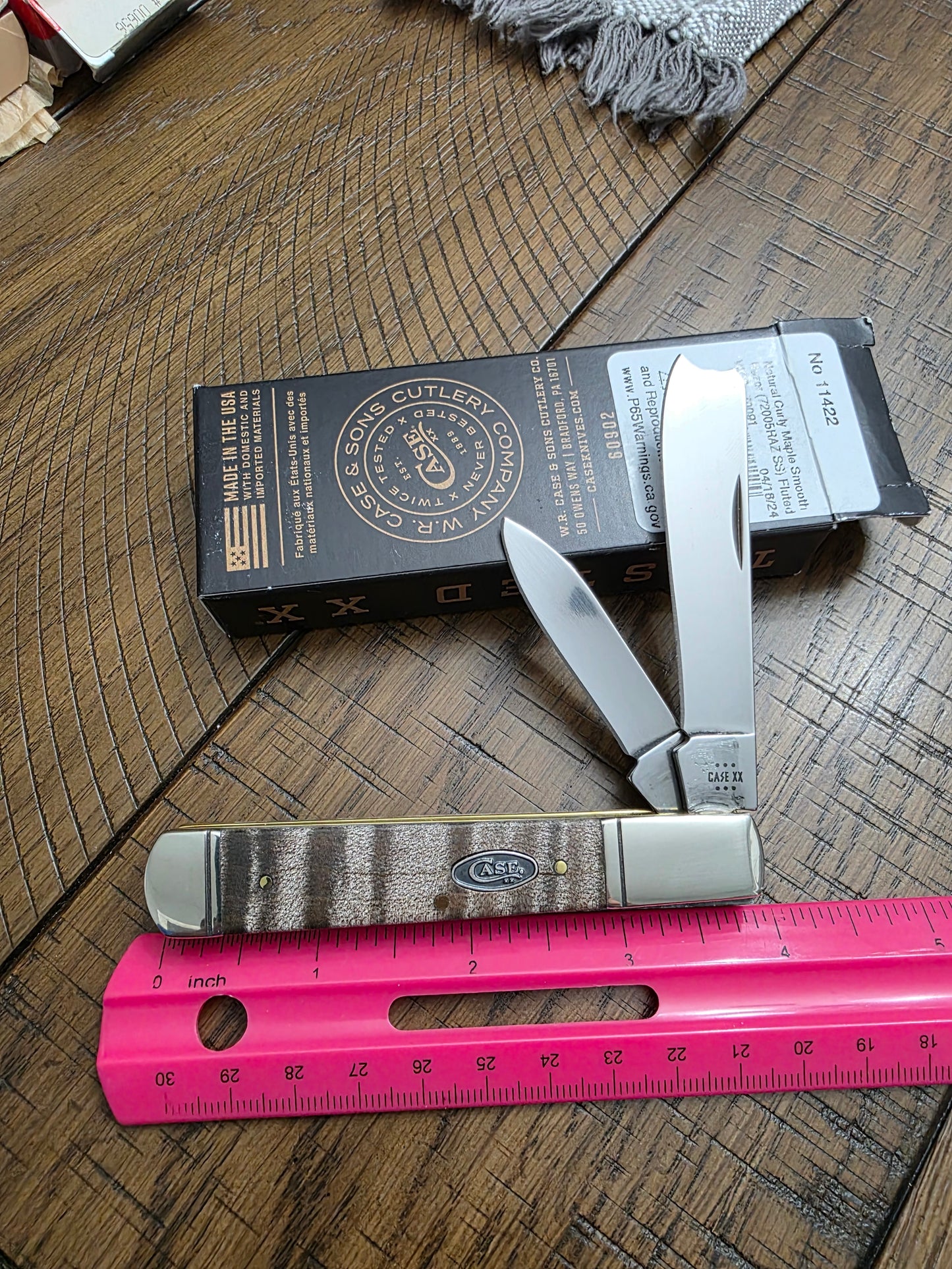 2024 Case XX Vault Pattern Natural Curly Maple 72005RAZ Exclusive - 11422