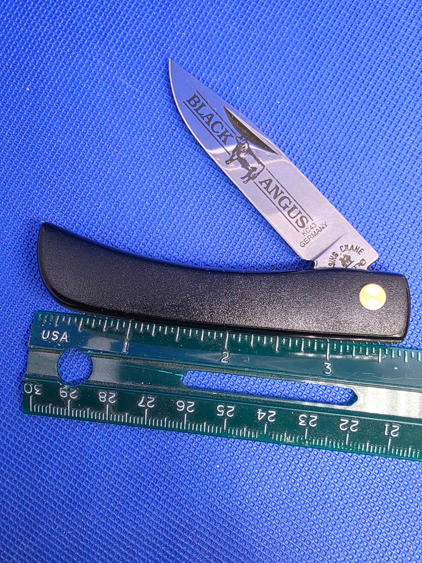 Kissing Crane - Black Angus Sod Buster Jr. - New with No Box