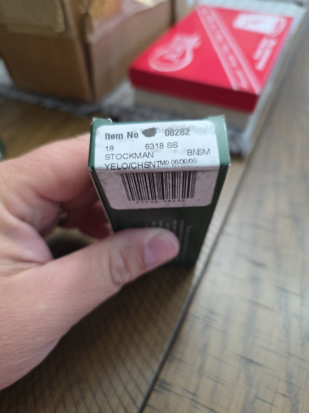 2005 Case XX 6318 Stockman Yellow Chestnut with Fall Leaves 8282