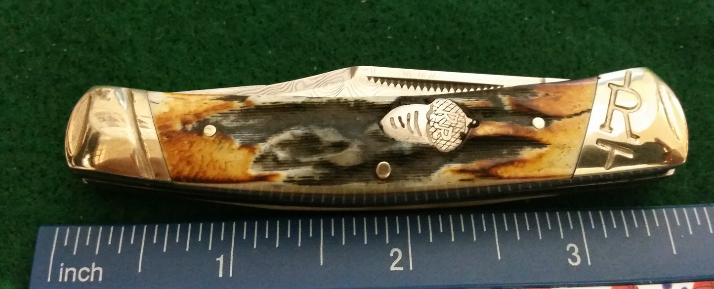 Rough Ryder RR2157 Couteau à rat musqué, Damas, manches en os de cerf à la cannelle