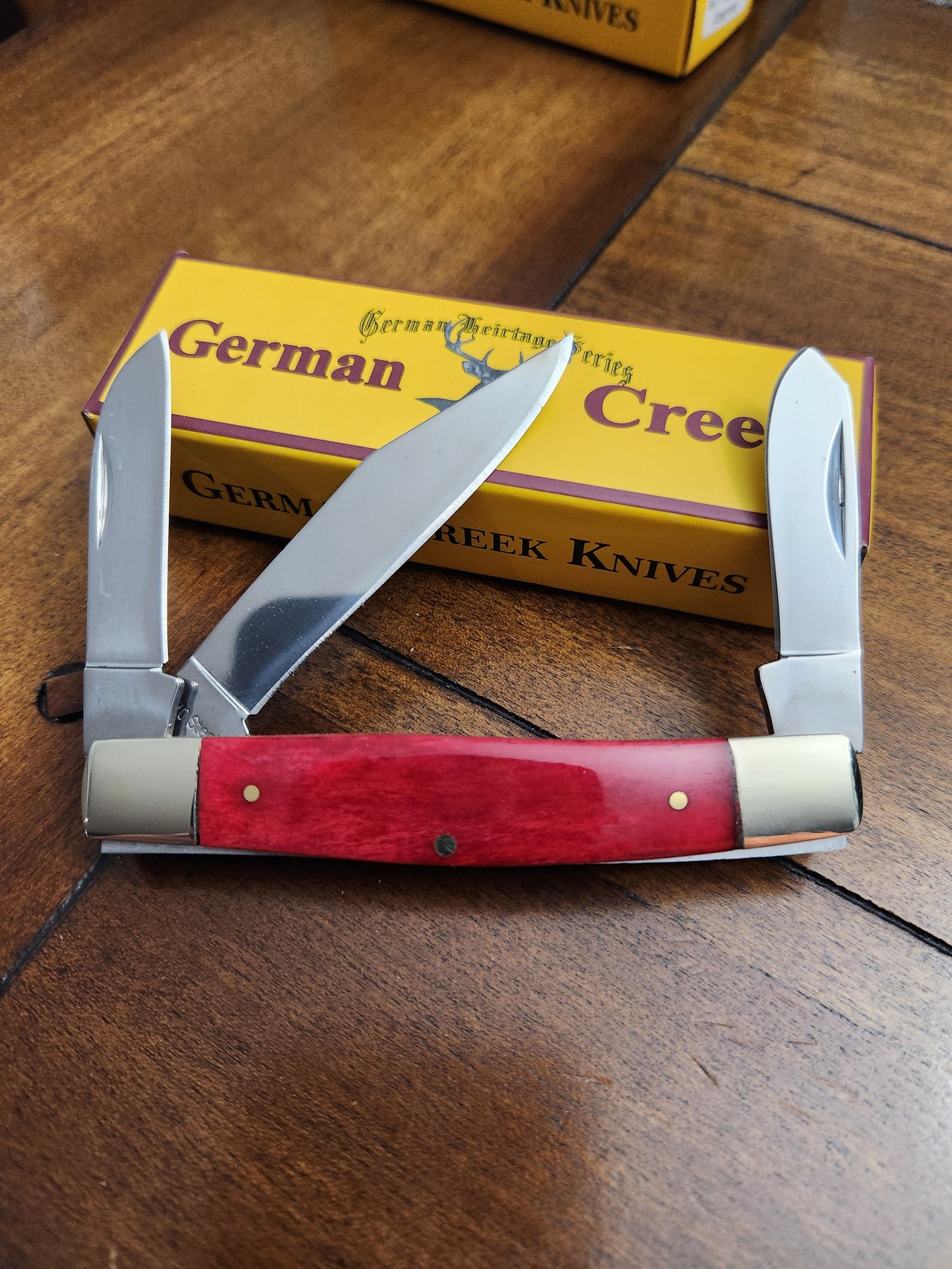 GERMAN CREEK 3 3/4" Couteau de poche Stockman à trois lames en os rouge lisse NOUVEAU