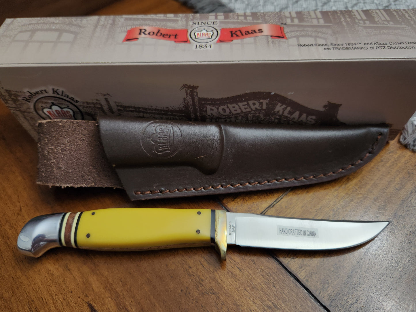 Robert Klaas Yellow Fixed Blade knife with Leather Molded sheath Hunting Knife #78 KC0378