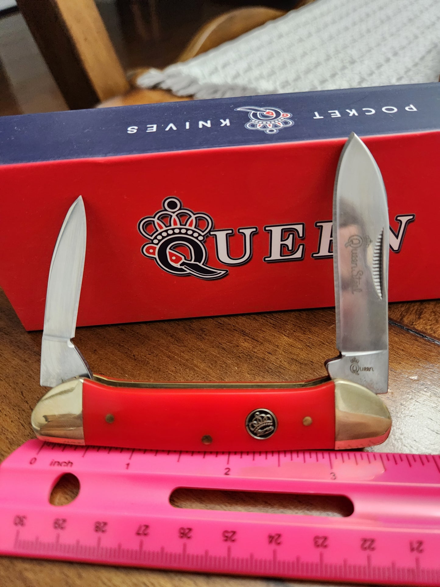 Queen Cutlery Red Synthetic Canoe pocket knife QN64R