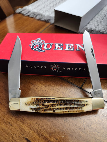 Queen Cutlery Winter Bottom Bone Large Moose Pocket Knife QN52WB