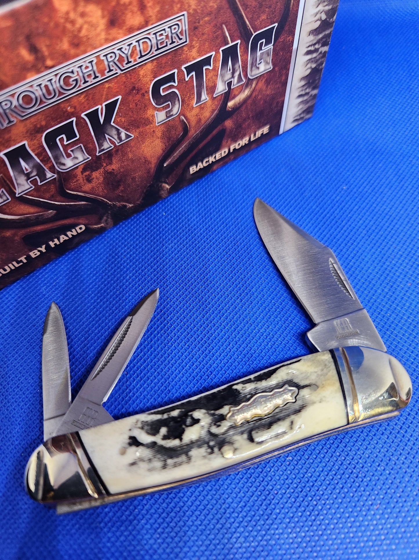 Rough Ryder Black Stag Whittler RR2575