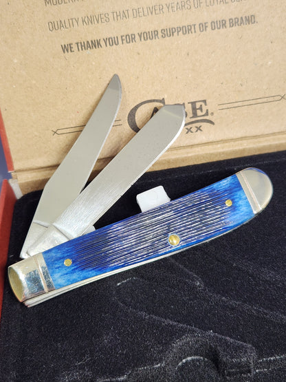 2024 Case XX Shot Show Mini Trapper 10777 Barn Board Jig Navy Blue Bone