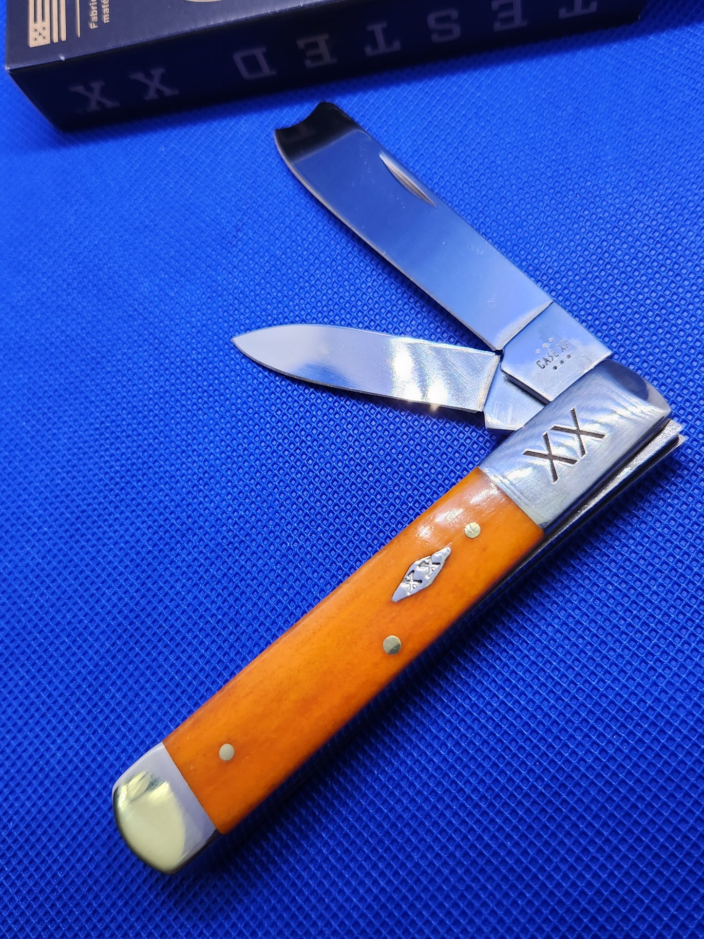 2024 Case XX Smooth Persimmon Orange Bone Razor  Pocket Knife 12551 SFO 62005RAZ