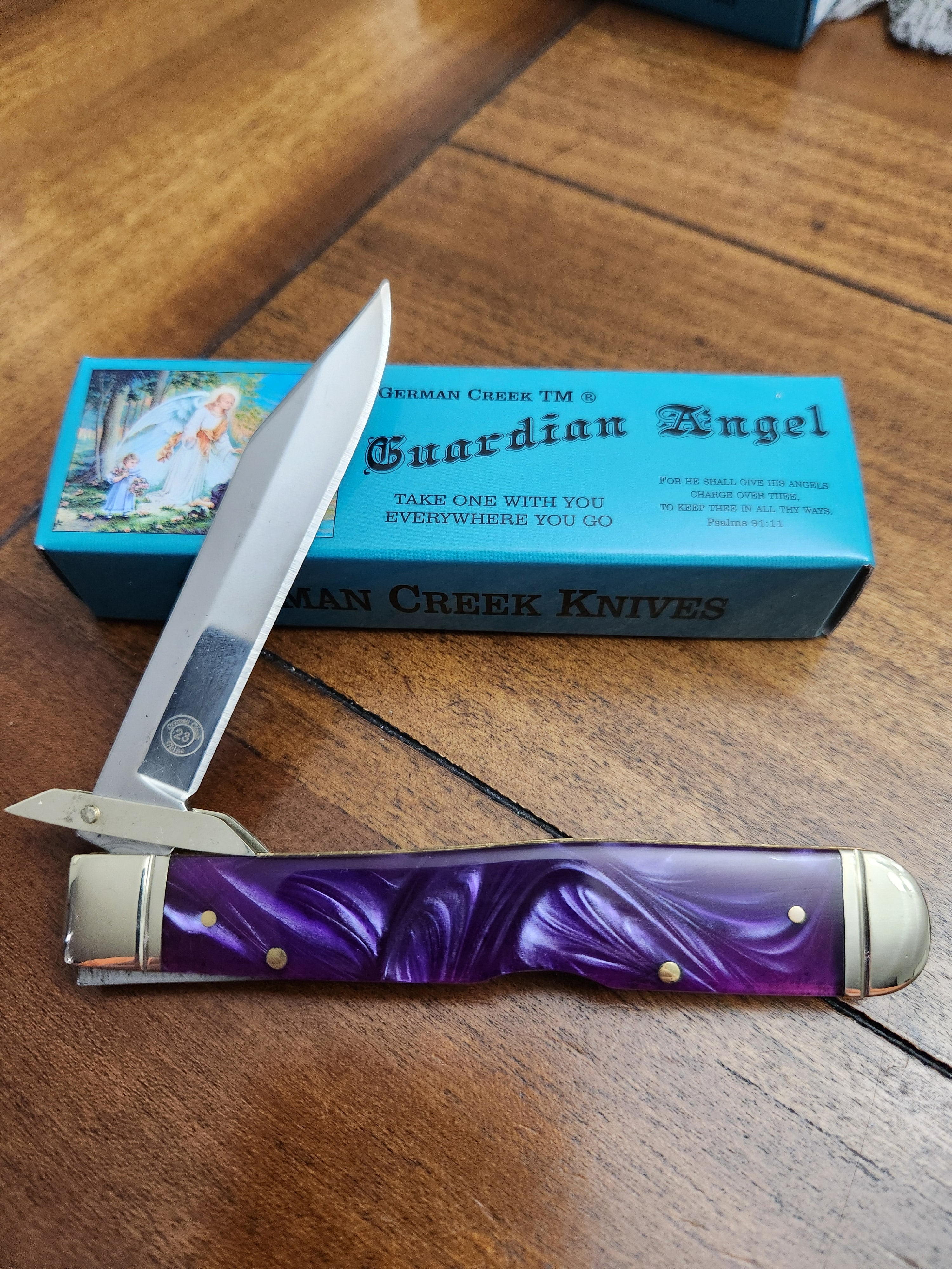 よっちゃん EU39/25cm Guardian Angel Lock Back Cheetah Knife Plum Purple Handles 4