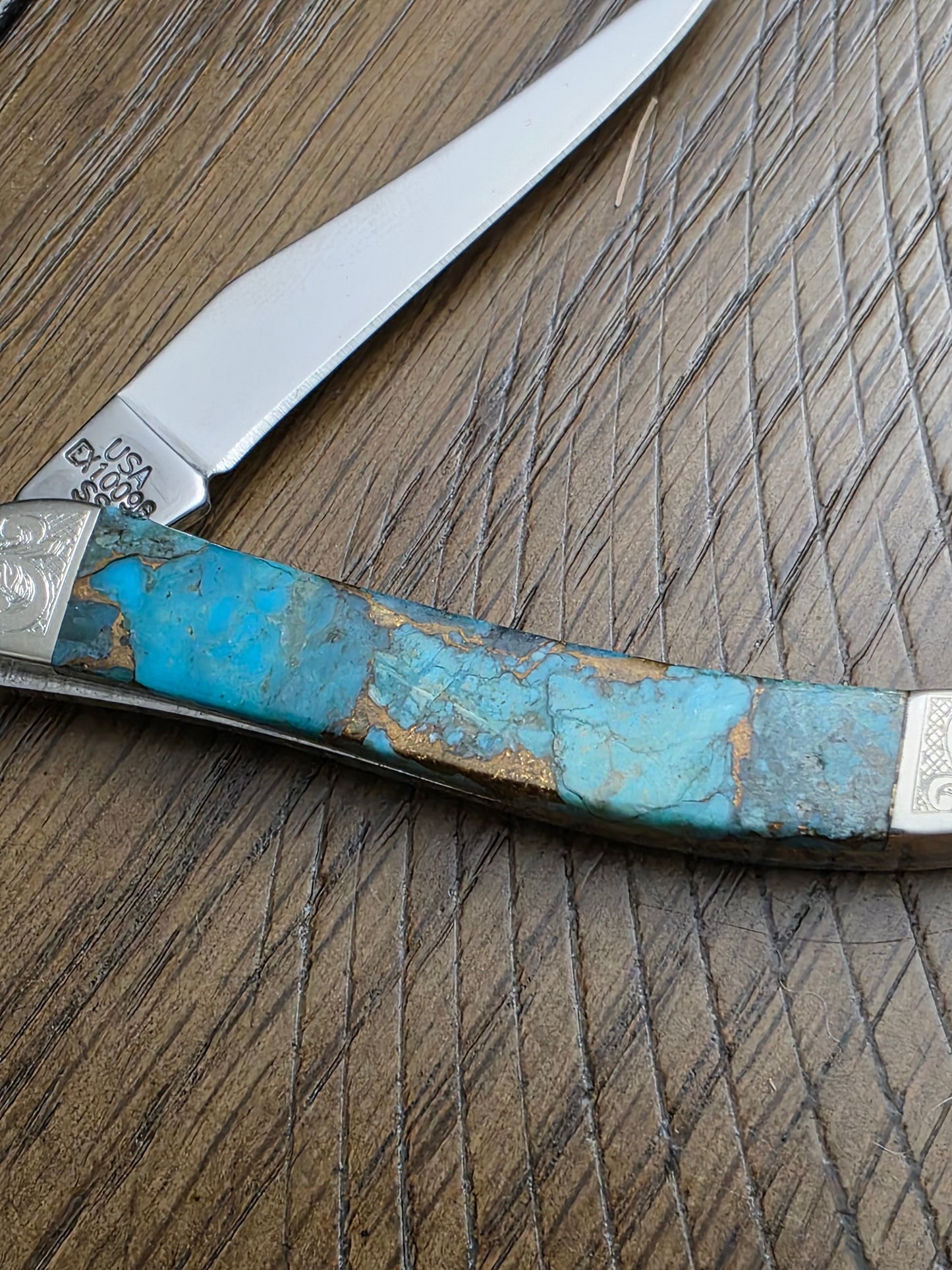 2010 Case XX Tiny Toothpick Gold Quartz Vein? Exotic Series SN 005