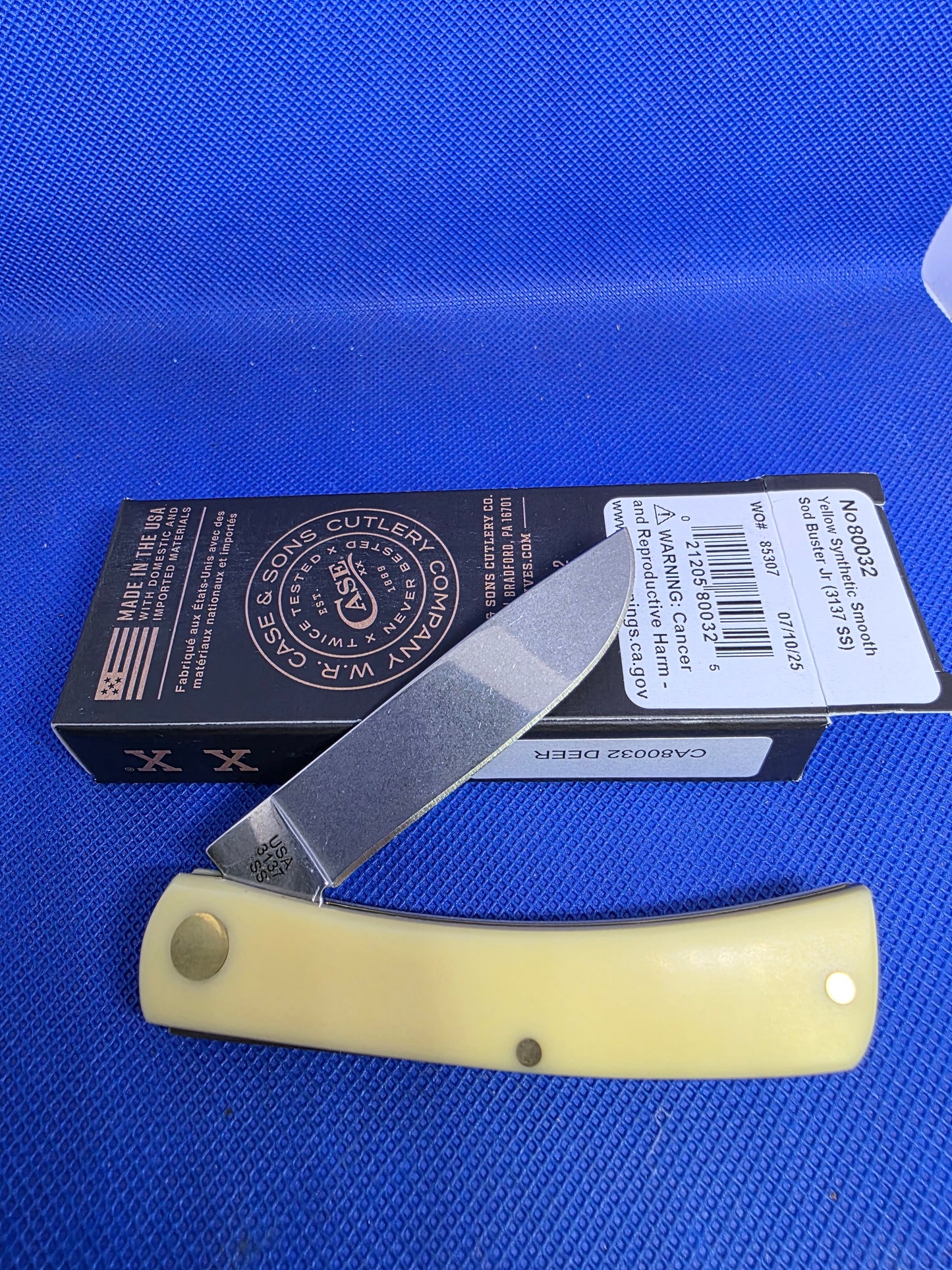 Case XX - Yellow Sod Buster Jr. - Deer - CA80032 DEER