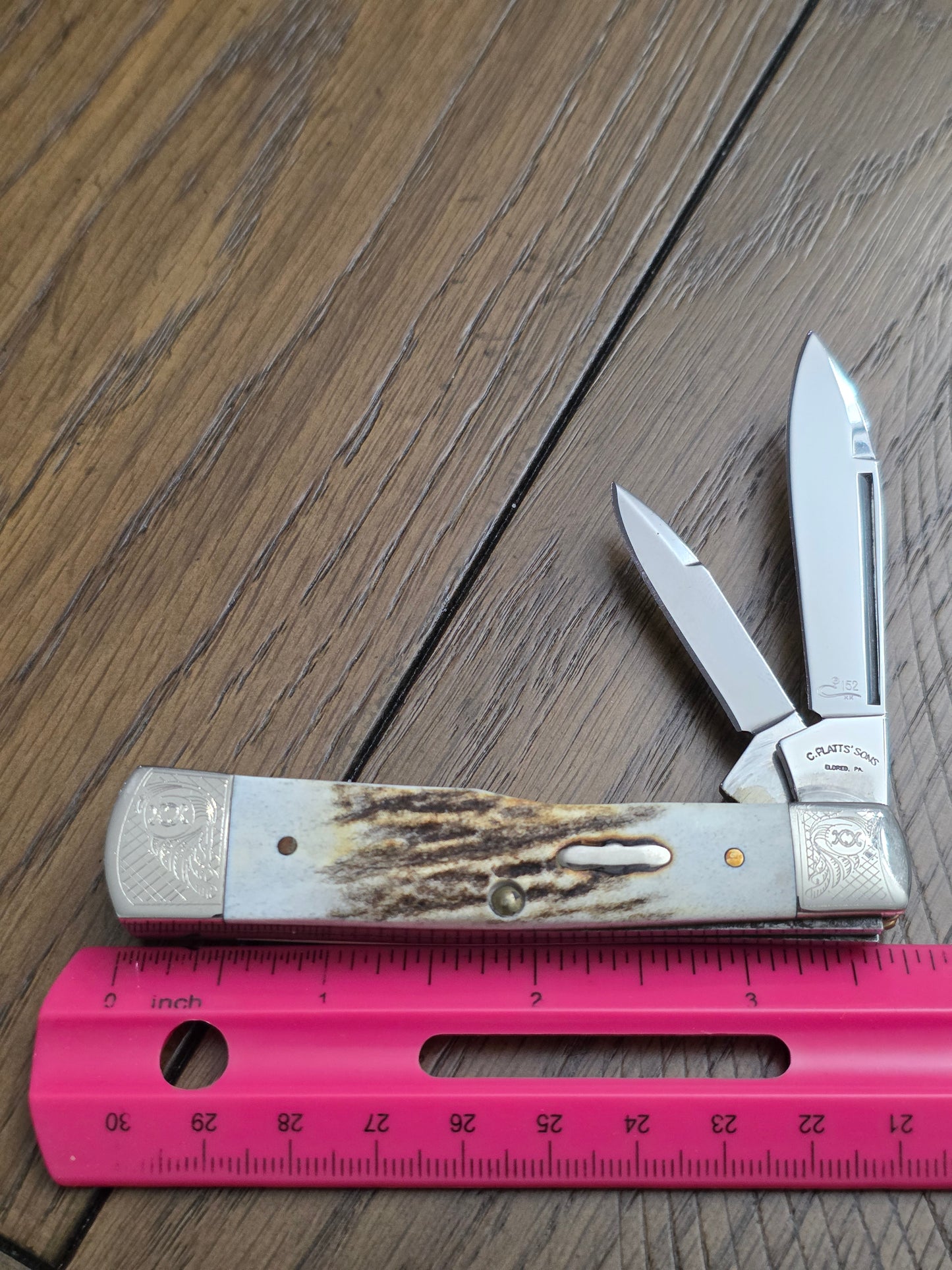 2005 Case XX C. PLATTS Stag Gunstock 2 Blade Case Family Brand No Box