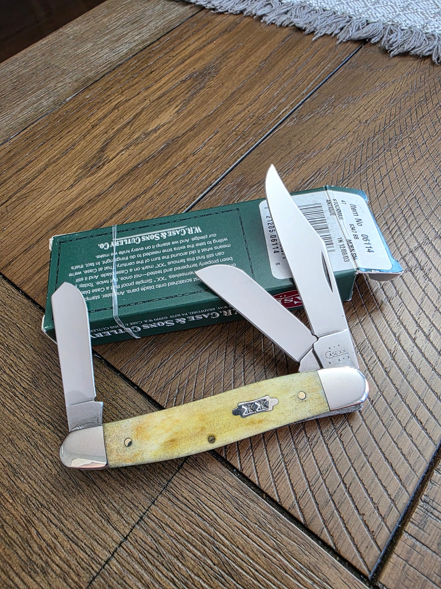 2003 Case XX 6347 Smooth Antique Bone Stockman Pocket Knife SFO