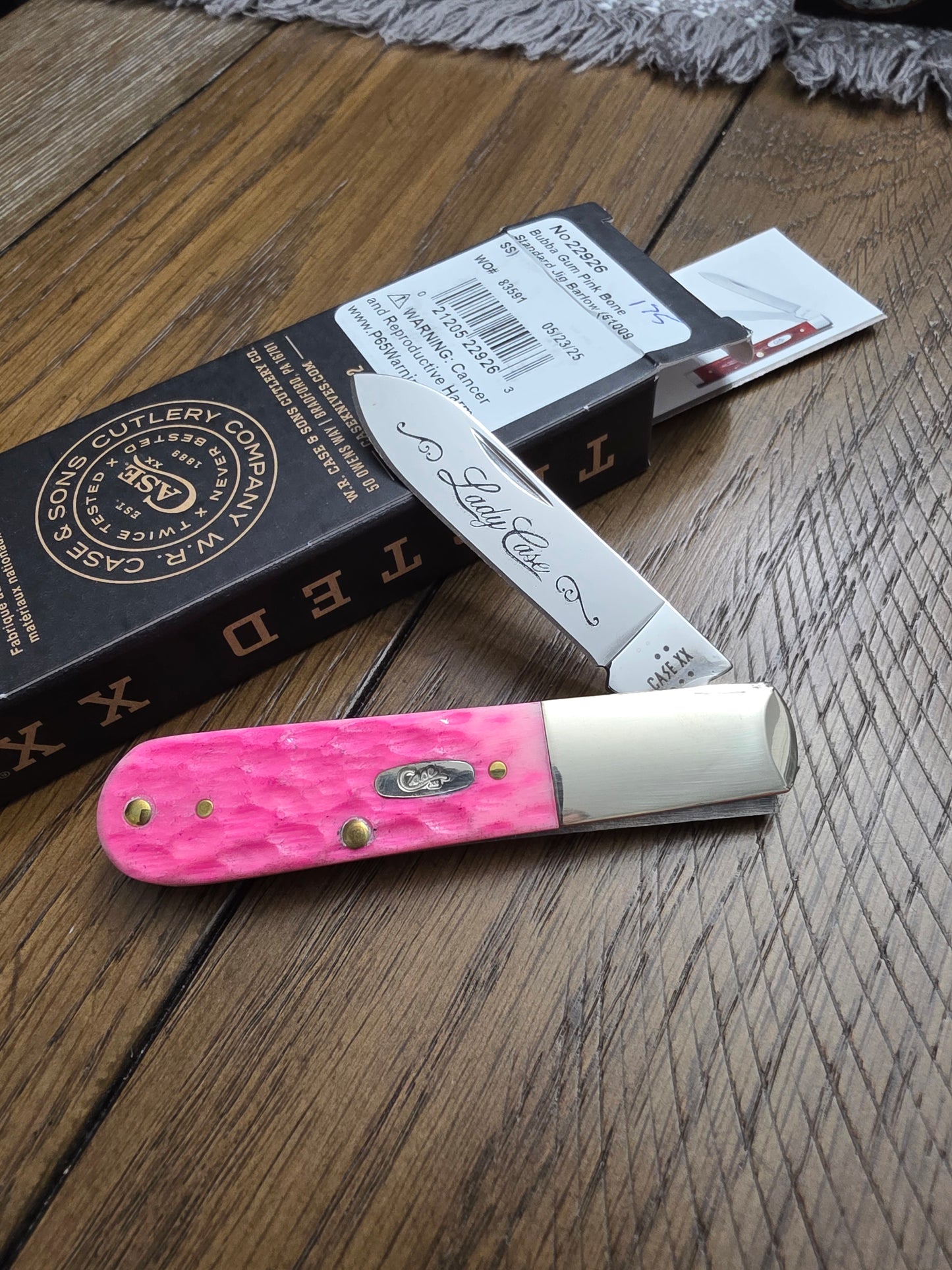 2025 Case XX Bubba Gum Pink Jig Bone Lady Case Barlow 22926 NIB