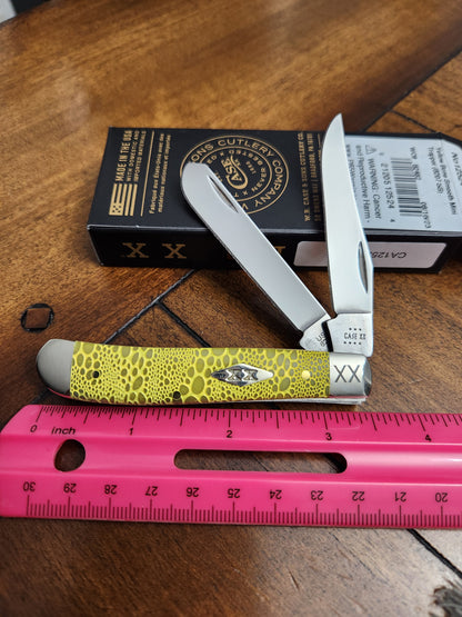 Case XX 6207 Yellow Bone Mini Trapper with Yellow Lizard Skin Handles 1 of 500 CA12524YLS