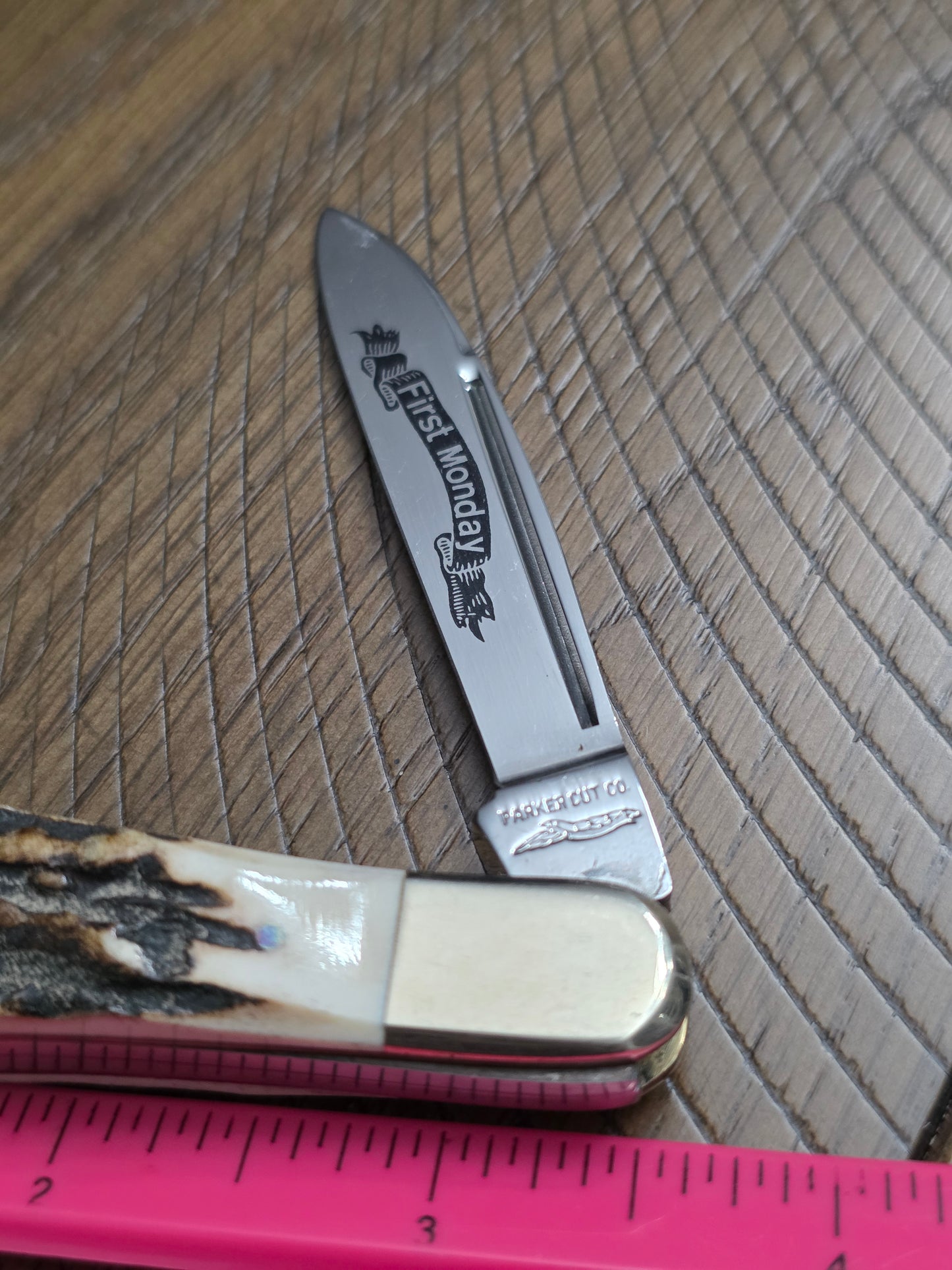 Parker Cut Co Japan - Stag Handle Whittler - First Monday Series