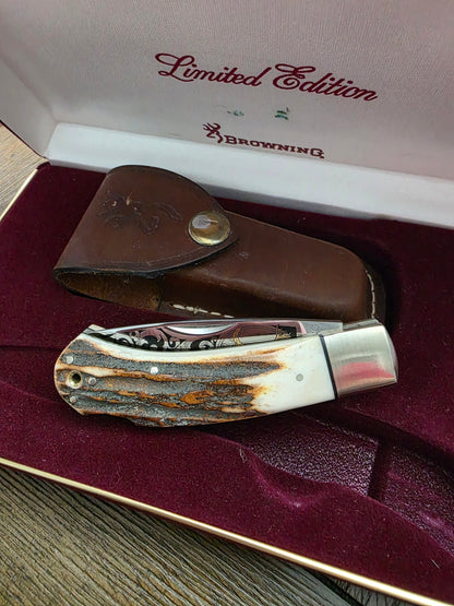 Browning Stag Lockback Knife with Sheath in Display