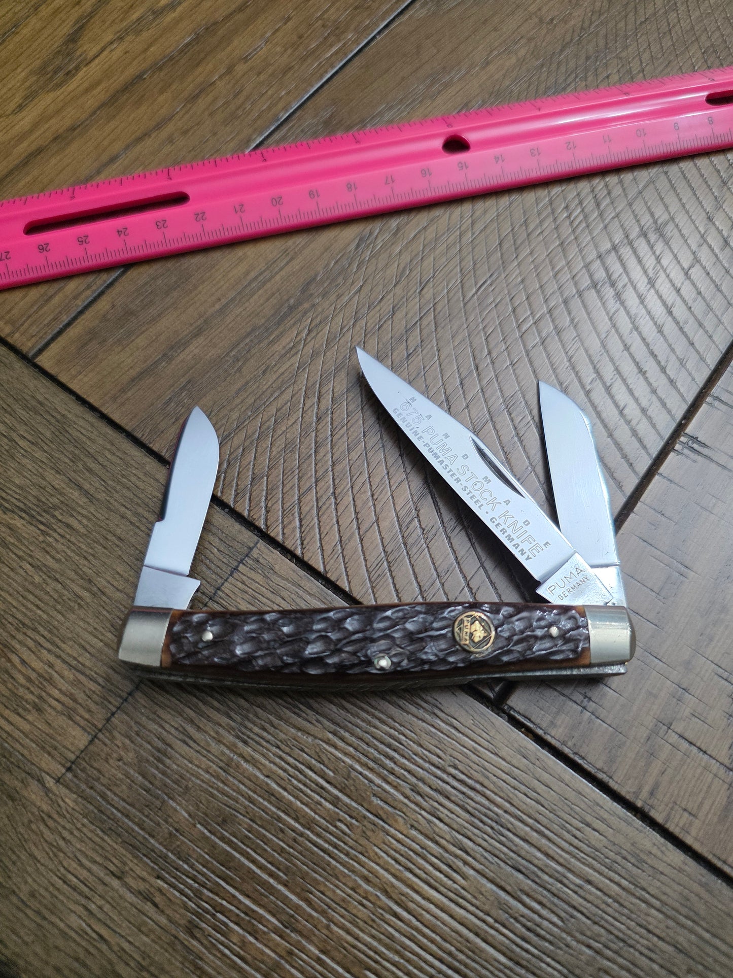 675 Puma Stock Knife Brown Jig Bone Handles 3 Blade Stockman German Made 4"