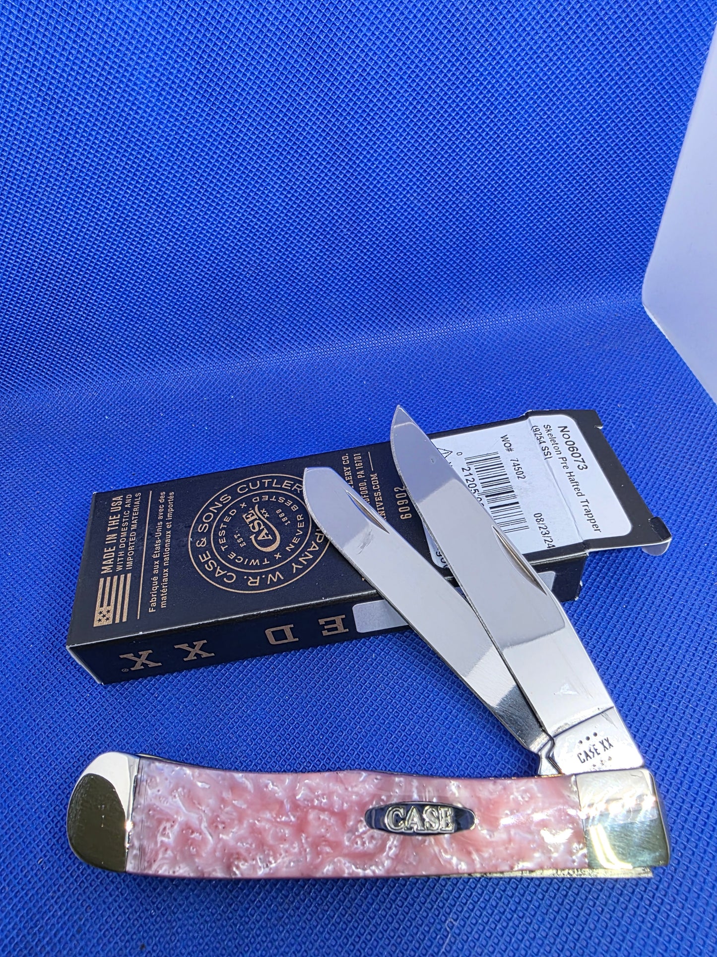 Case XX Corelon Trapper with Pink Cloud Handles - 6073-PC