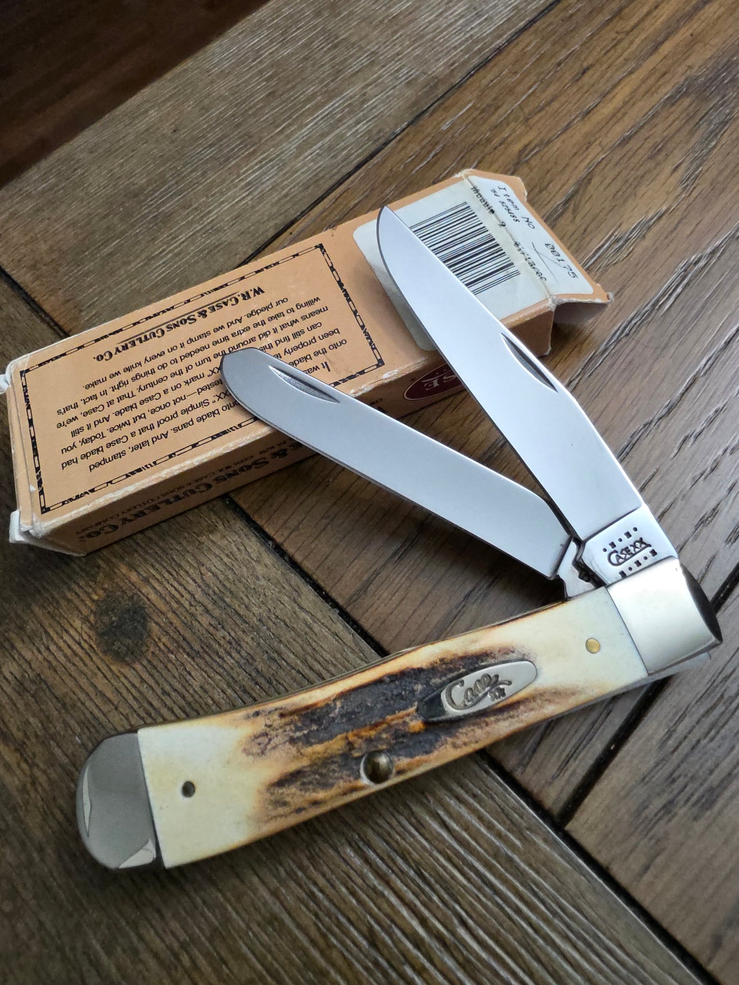 2000 Case XX Stag Trapper 5254 NIB 00175