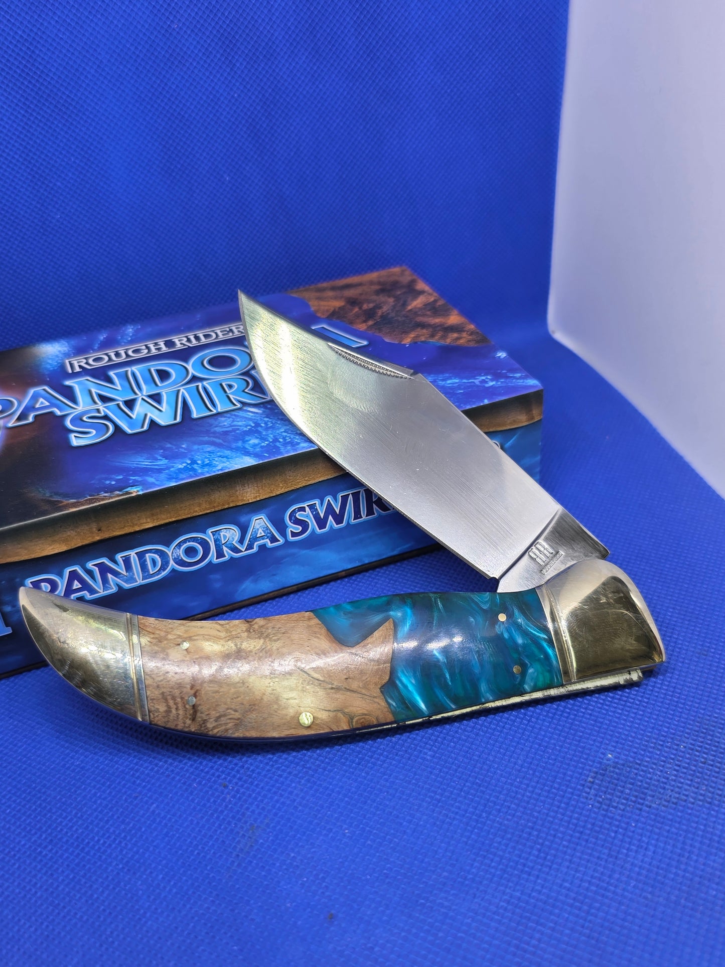 Rough Ryder - Pandora Swirl - Clasp Folding Knife - RR2650