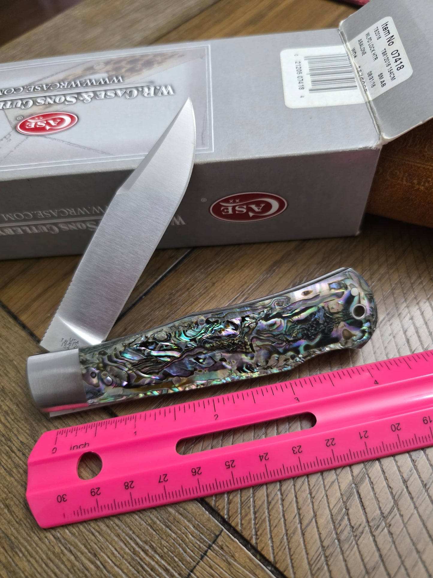 2016 Case XX Tony Bose Wilfred Lockback Hunter Abalone 07418