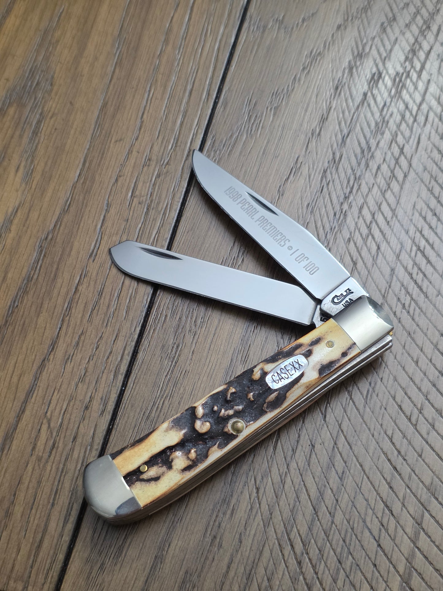 1998 Case XX Pearl Premier Stag Handle Trapper 1 of 100 Very Nice Stag!
