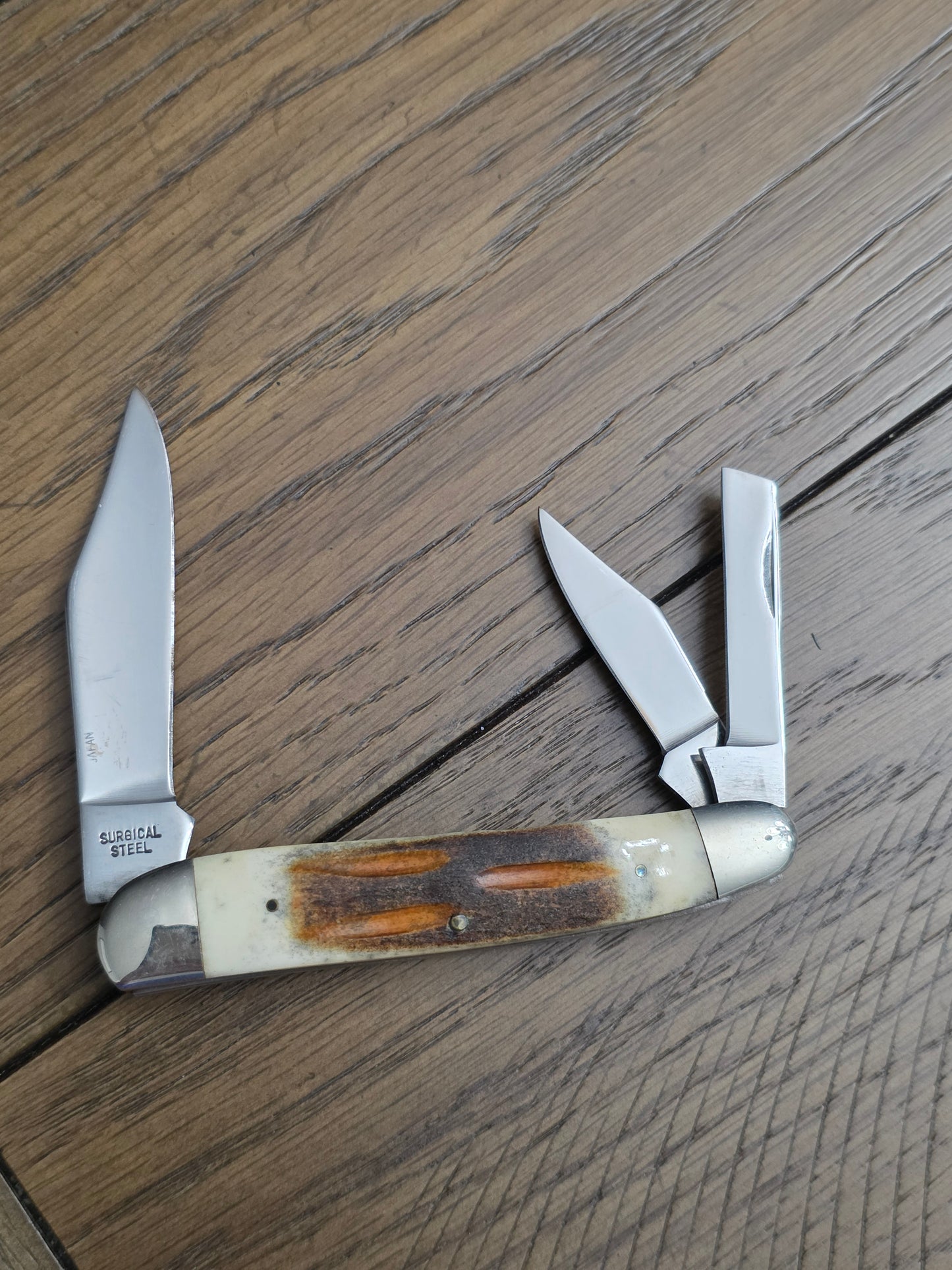 Frost Cutlery Japan - Whittler - Bonestag Handles