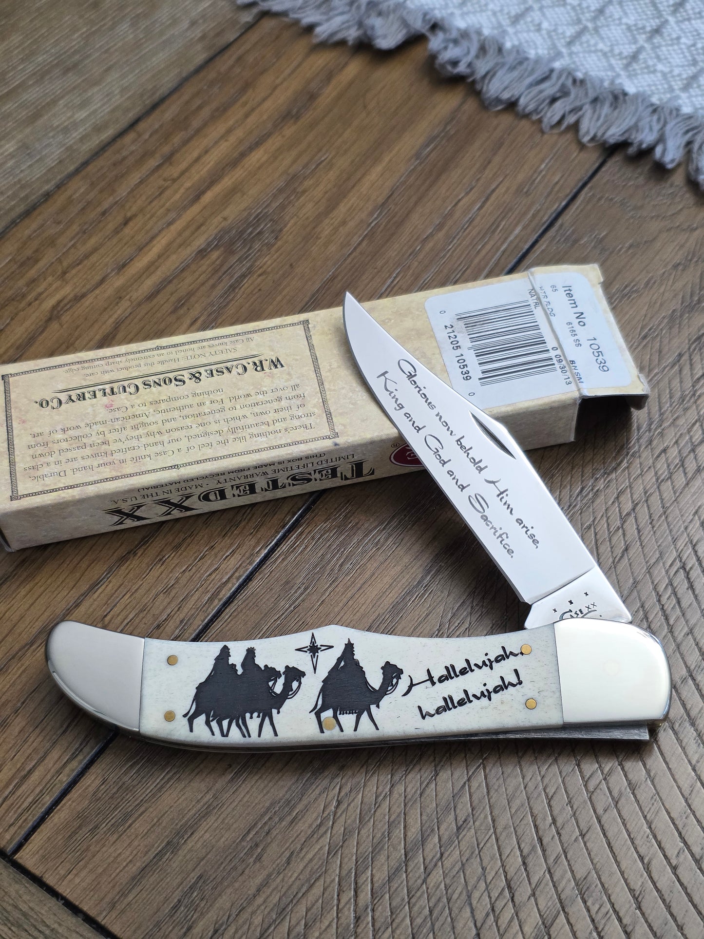 2013 Case XX Natural Bone Fold Hunter Knife - 2013 Christmas Knife - 10539