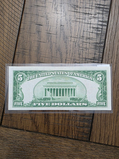 1928 B $5 Dollar Red Seal United States Note Uncirculated Condition