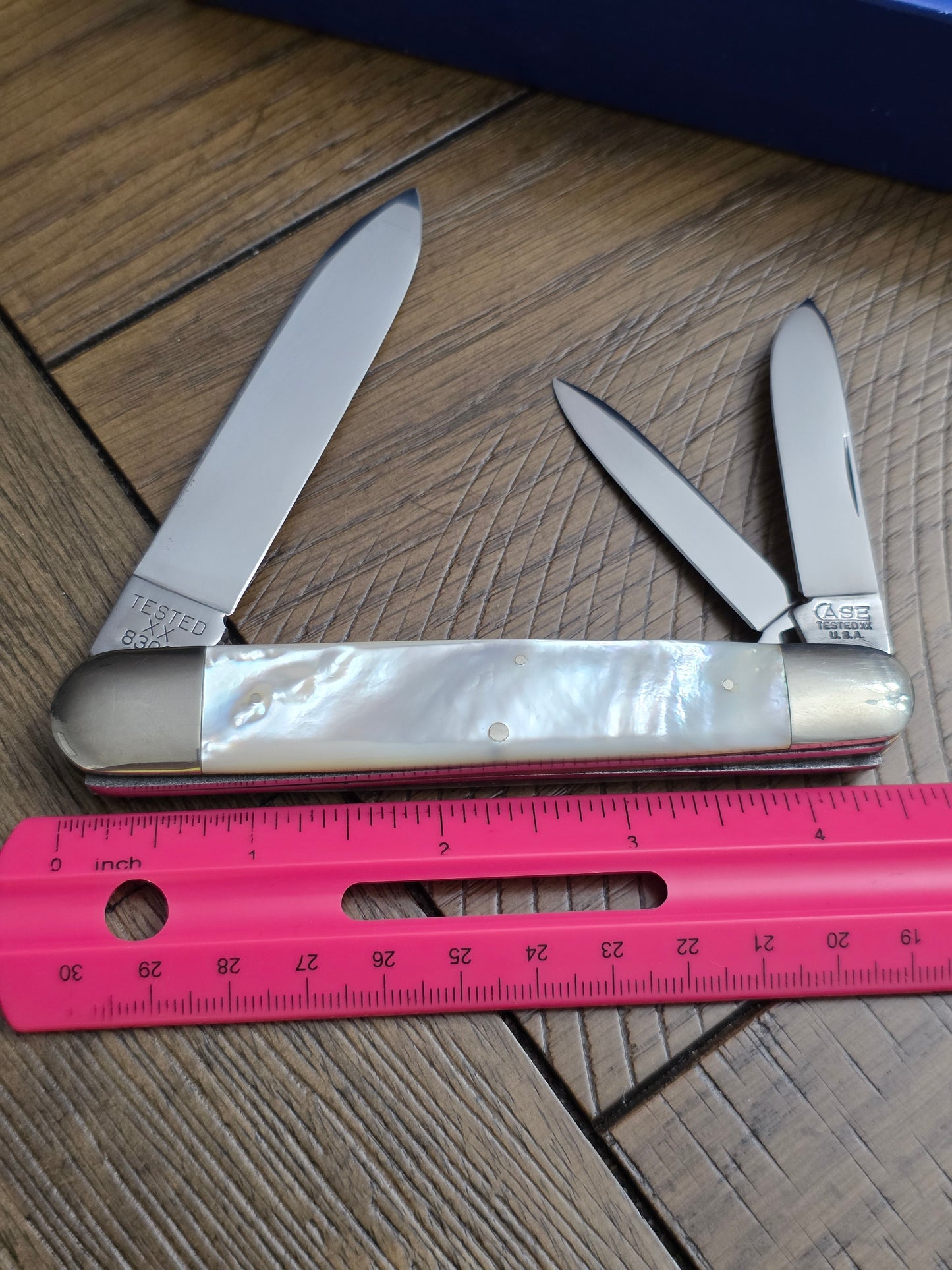 1991 Case XX Classic 83091 Mother of Pearl Cigar Whittler No Etch 1 of 100