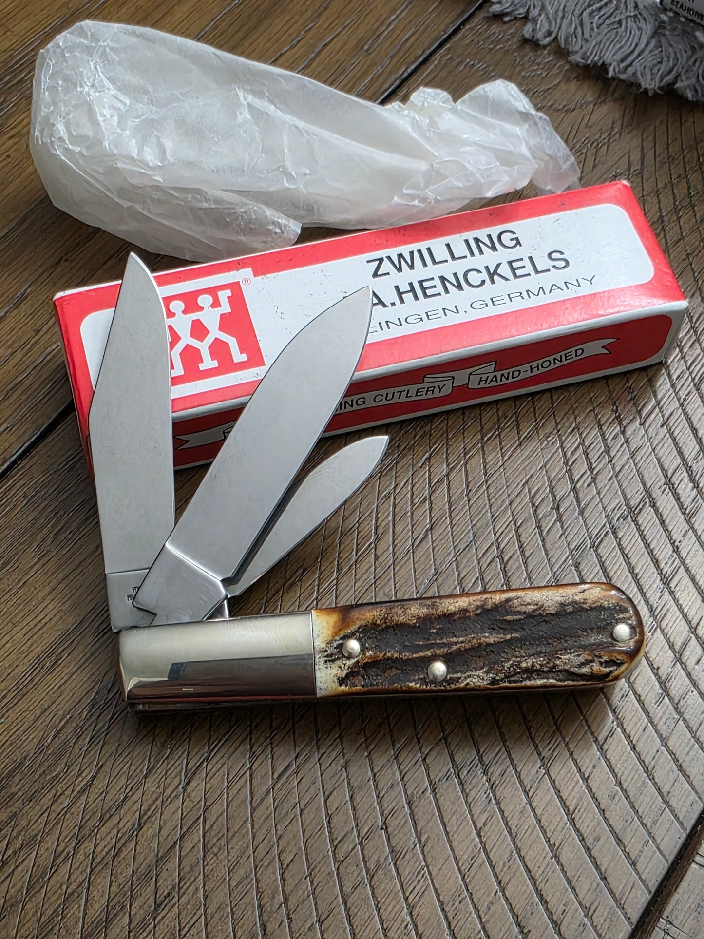 J.A. Henckels Stag Handle 3 Blade Barlow in the original packaging HK26-B Solingen