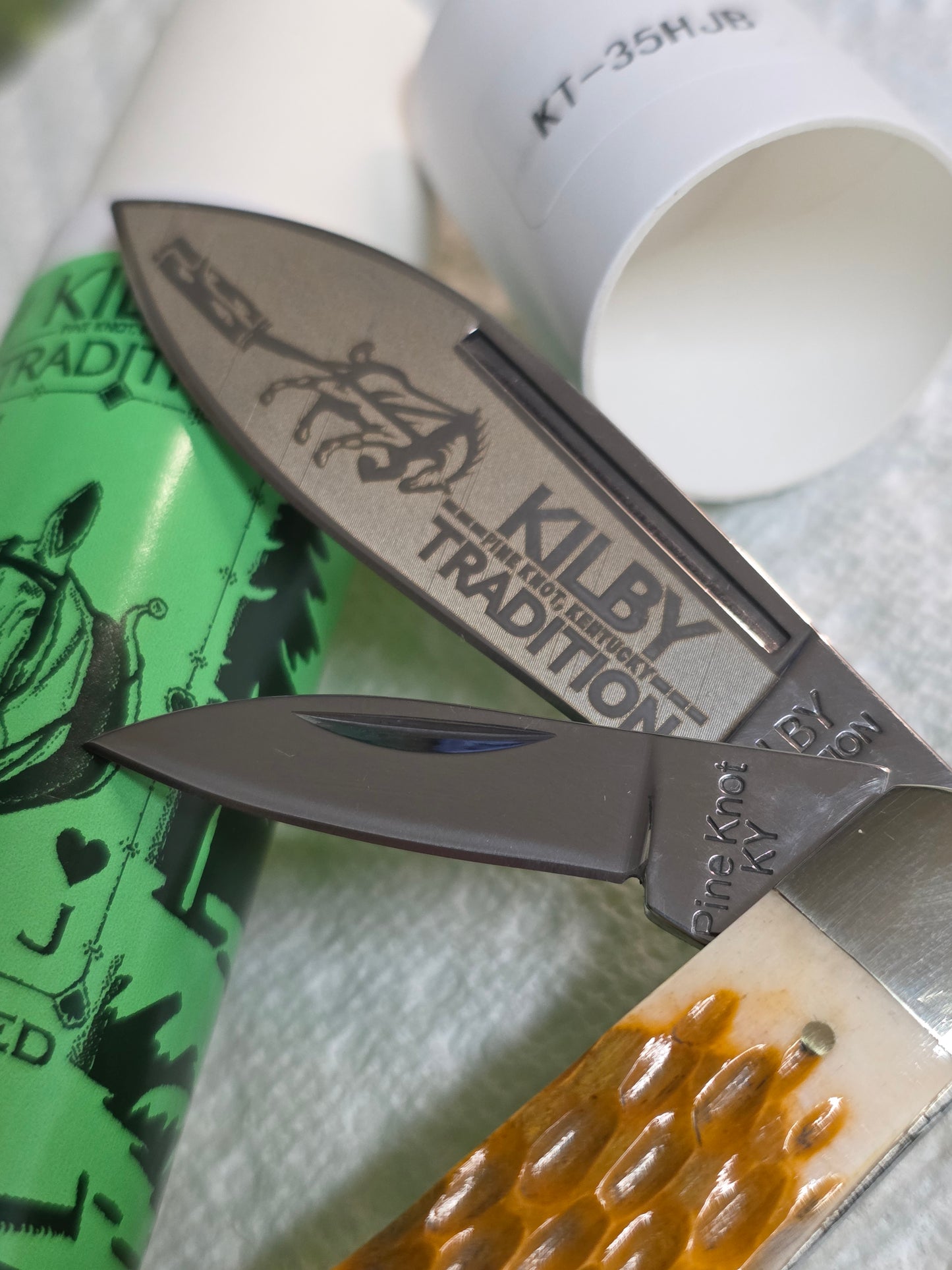 Kilby Tradition - Flop Eared Jack - Honey Bone jigged Handle- KT-35HJB