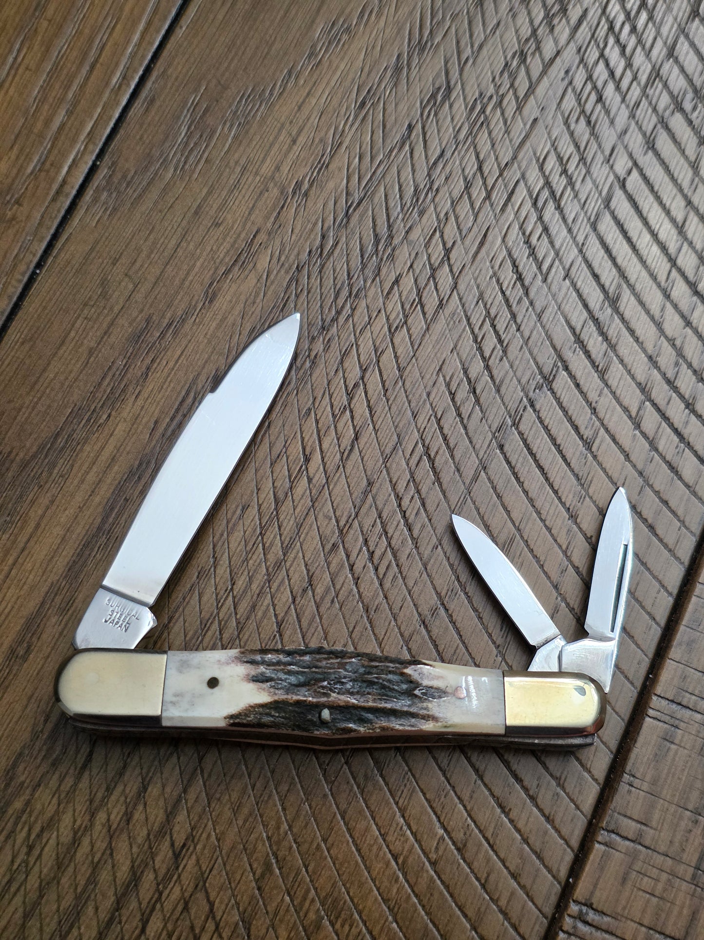 Parker Cut Co Japan - Stag Handle Whittler - First Monday Series