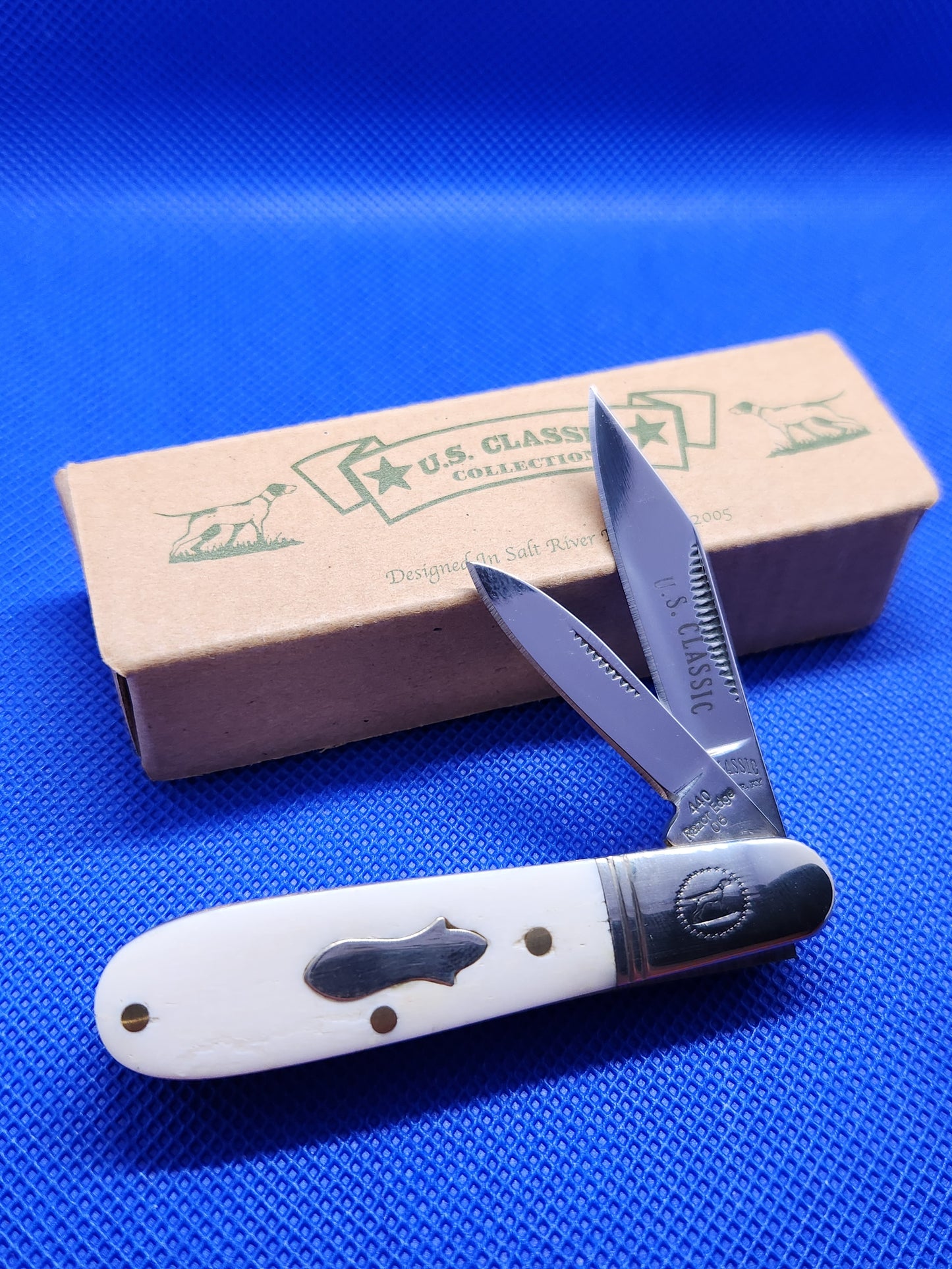 US Classic Small Barlow with Smooth Bone Handles