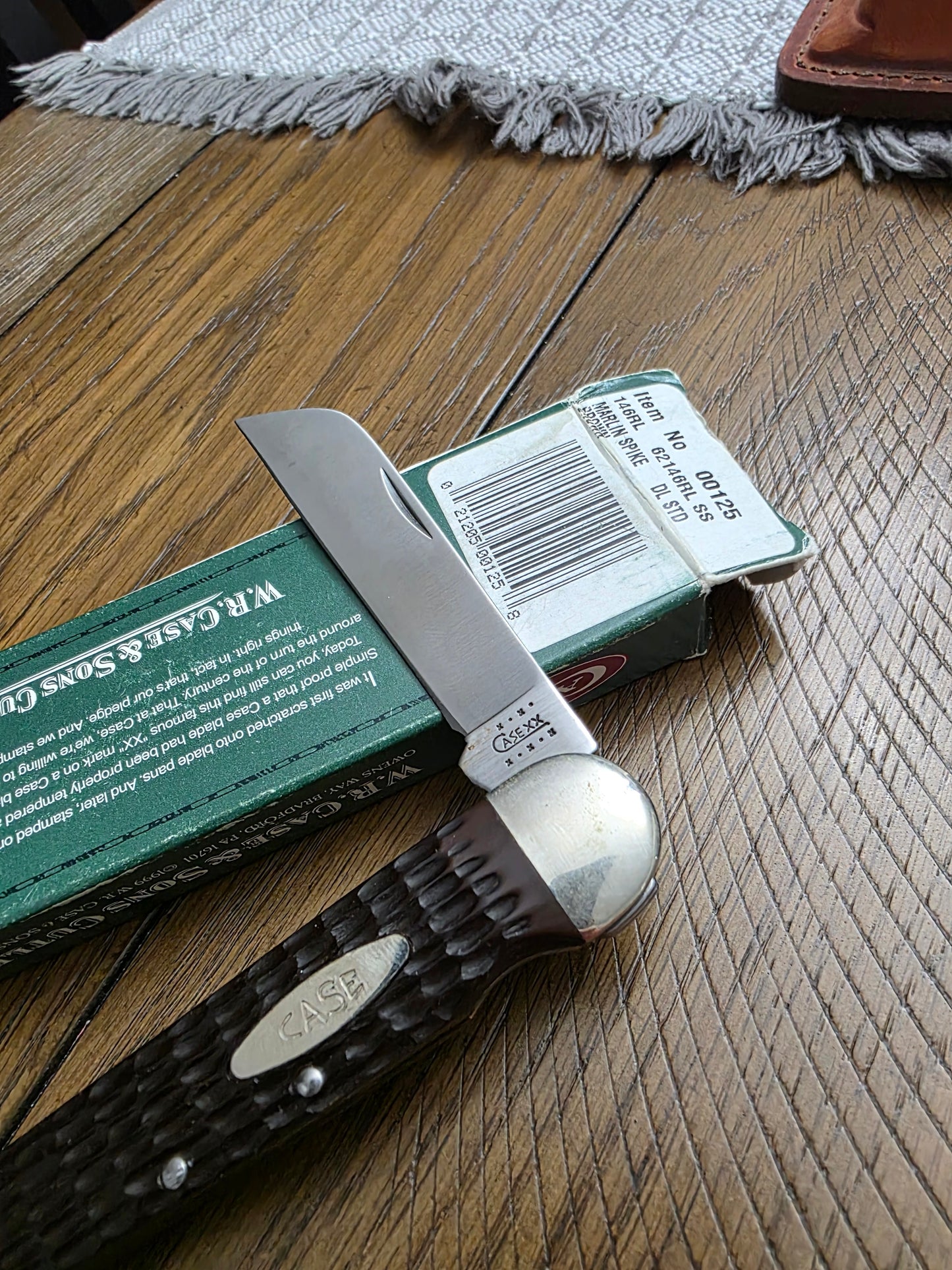 2001 Case XX Marlin Spike Brown Jigged Delrin 00125 NIB