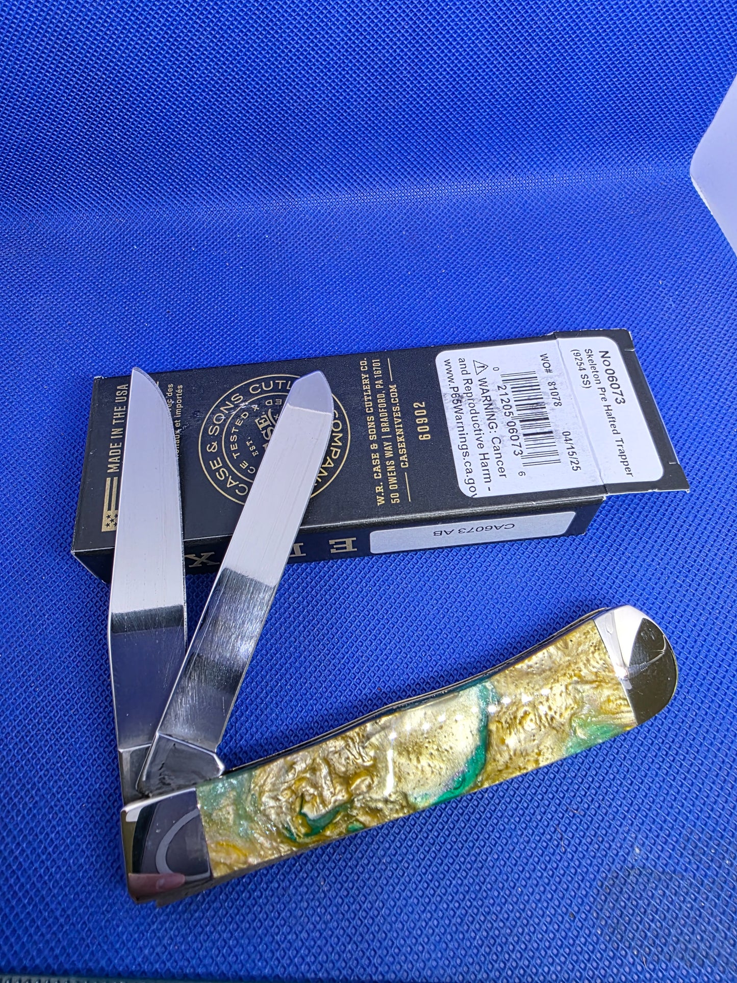 Case XX Corelon Trapper with Abalone Handles - 6073-AB