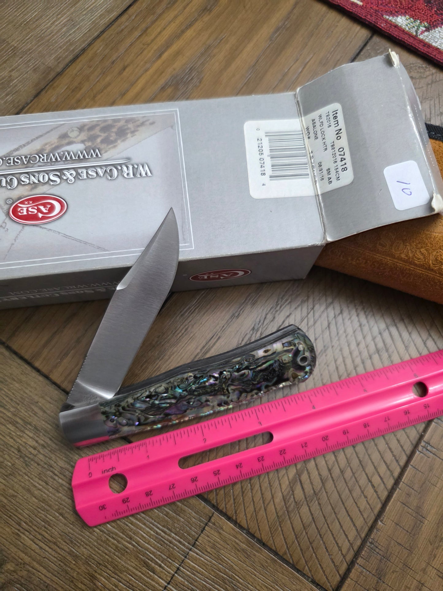 2016 Case XX Tony Bose Wilfred Lockback Hunter Abalone 07418