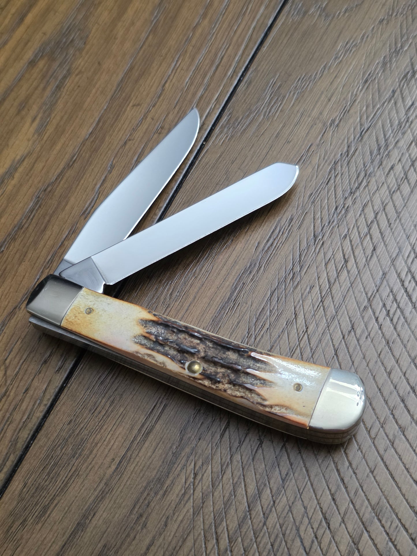 1998 Case XX Pearl Premier Stag Handle Trapper 1 of 100 Very Nice Stag!