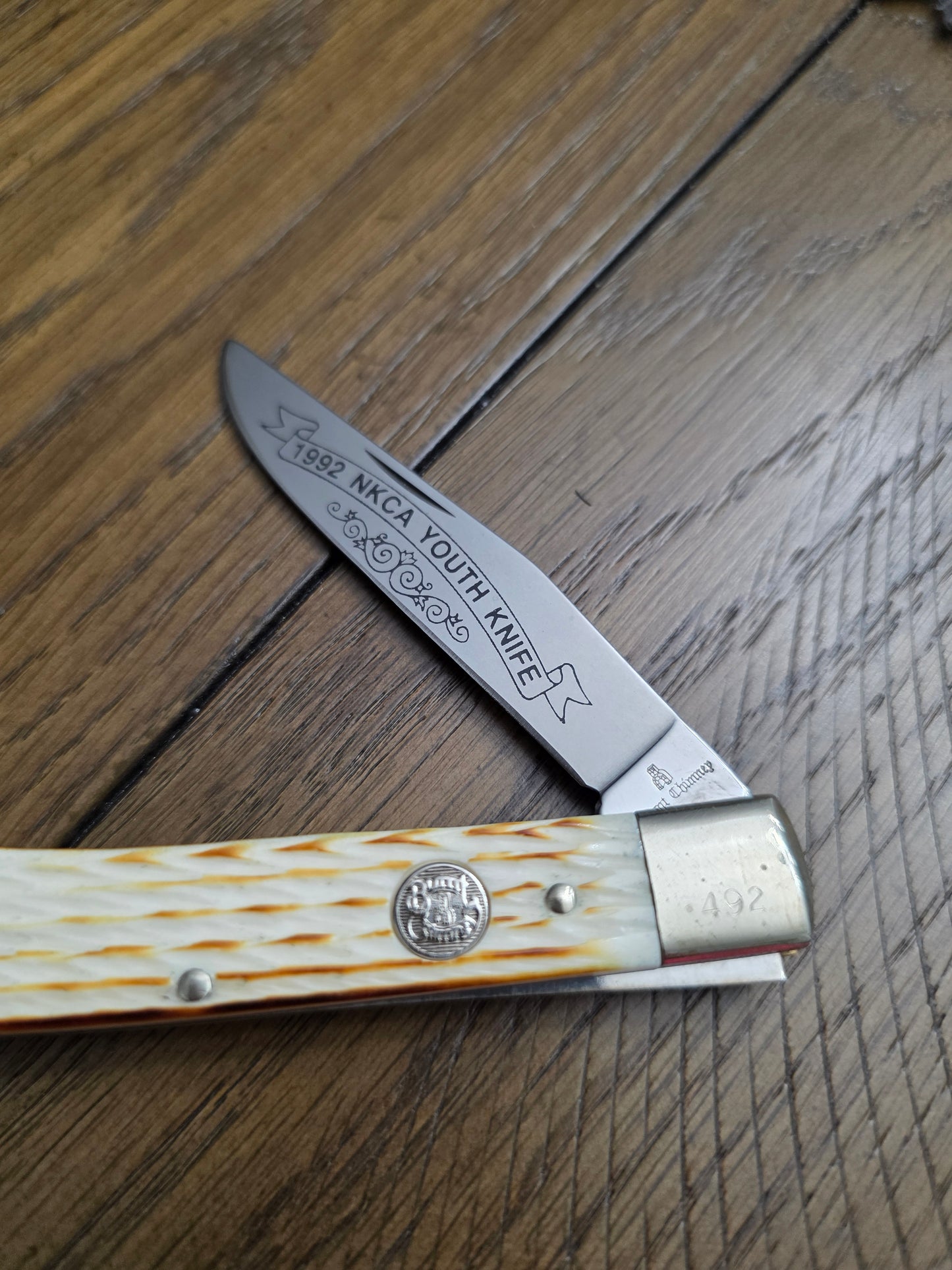 Burnt Chimney Single Blade Trapper Burnt Natural Bone Jigged NKCA Youth Knife 1992