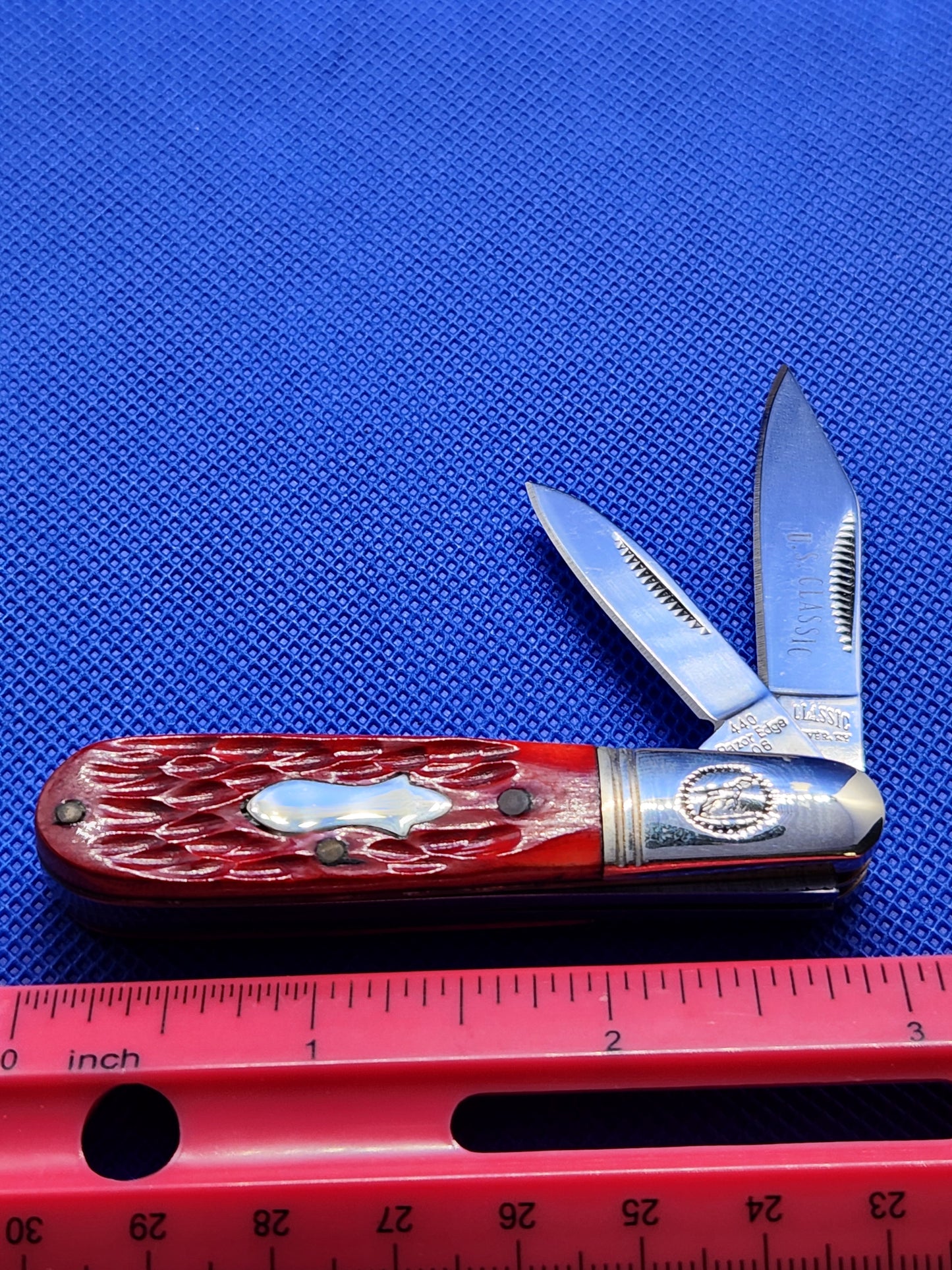 US Classic Small Barlow with Red Jigged Bone Handles