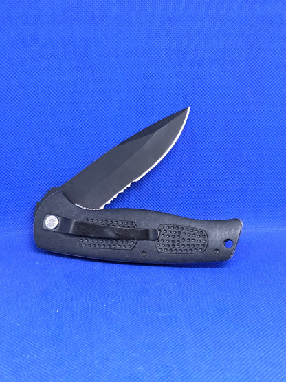 Smith & Wesson S.W.A.T. Tactical Linerlock Knife - Clip Point Serrated