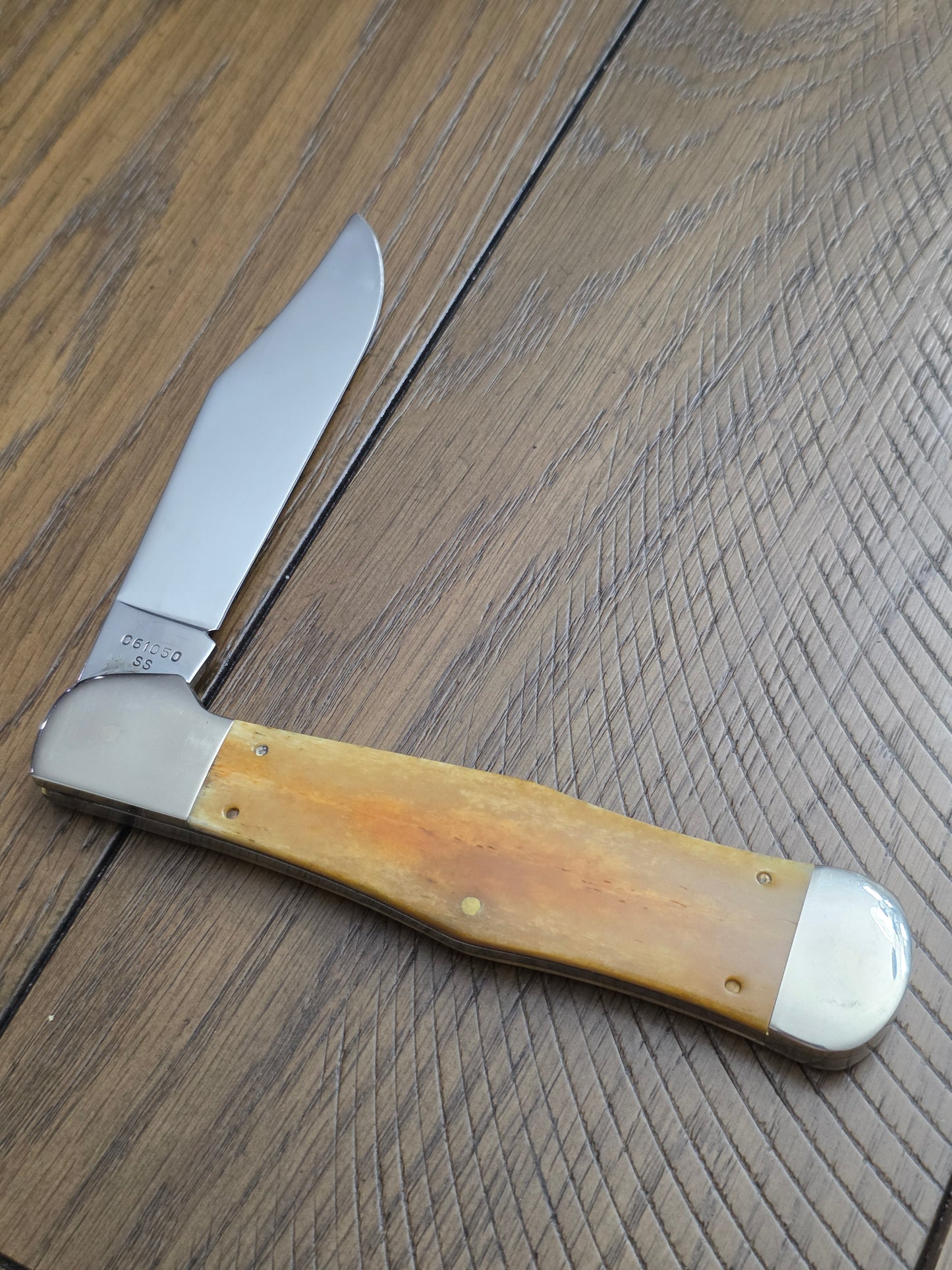 1995 Case XX Coke Bottle Smooth Antique Bone Handle C61050