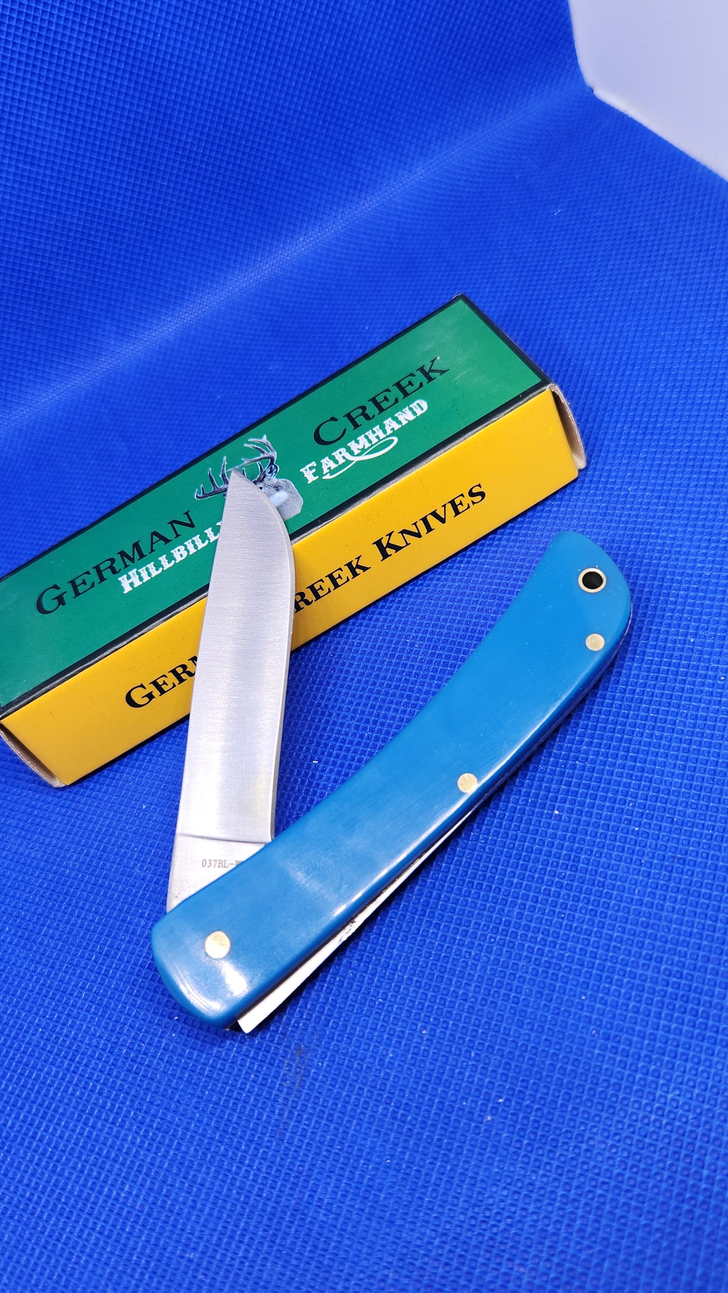 The Hillbilly Farmhand - Blue Synthetic Handles - GCFH037BL