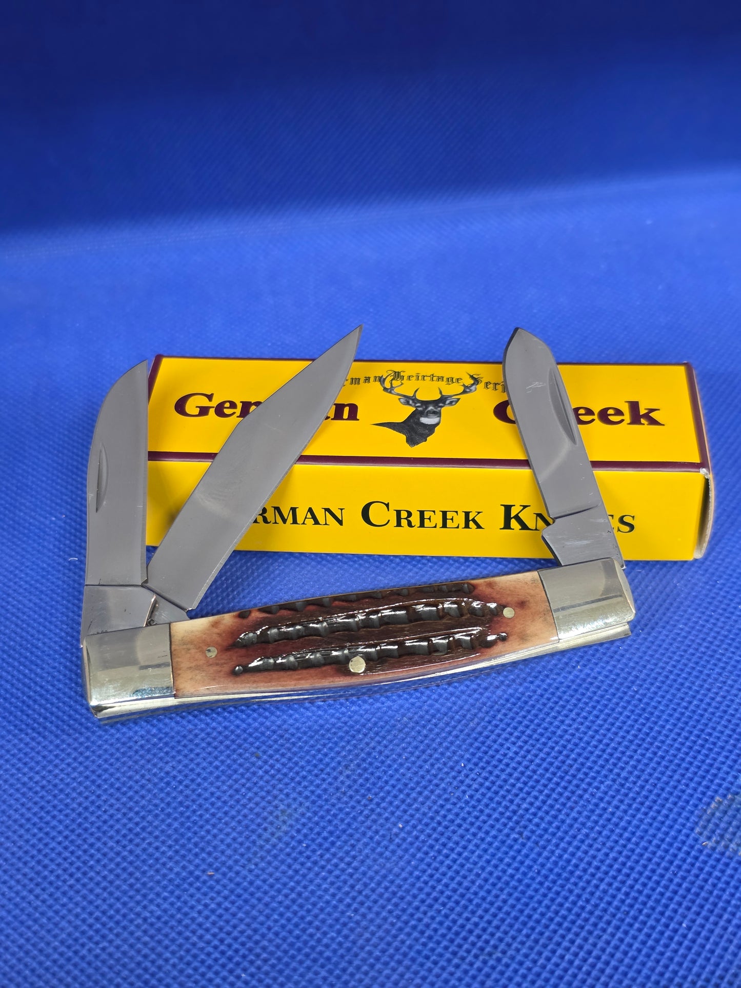 GERMAN CREEK  Stockman - Antique Bone Stag Handles - EM2567062ABNJS