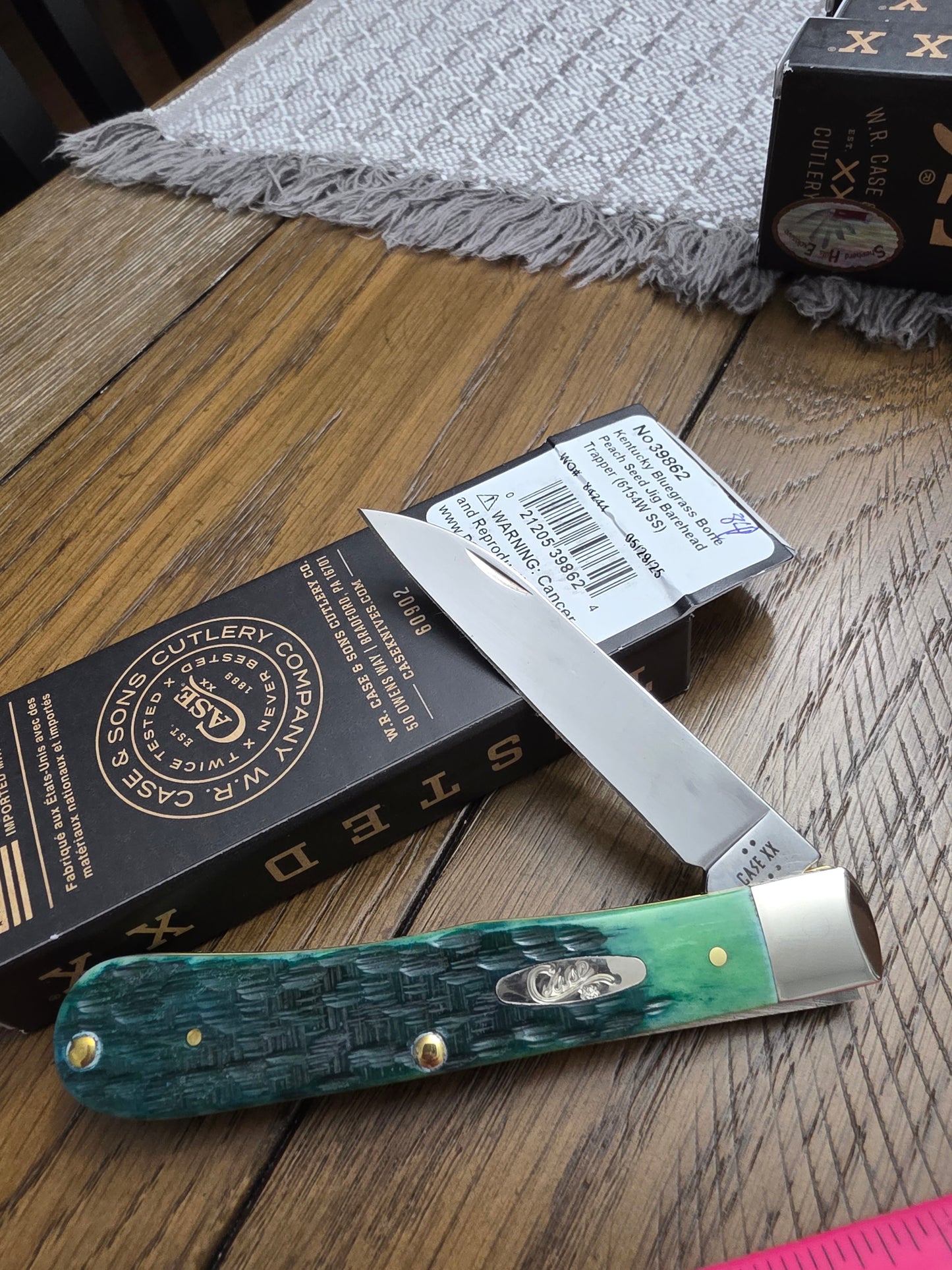 2025 Case XX Kentucky Bluegrass Bone Trapper 39862